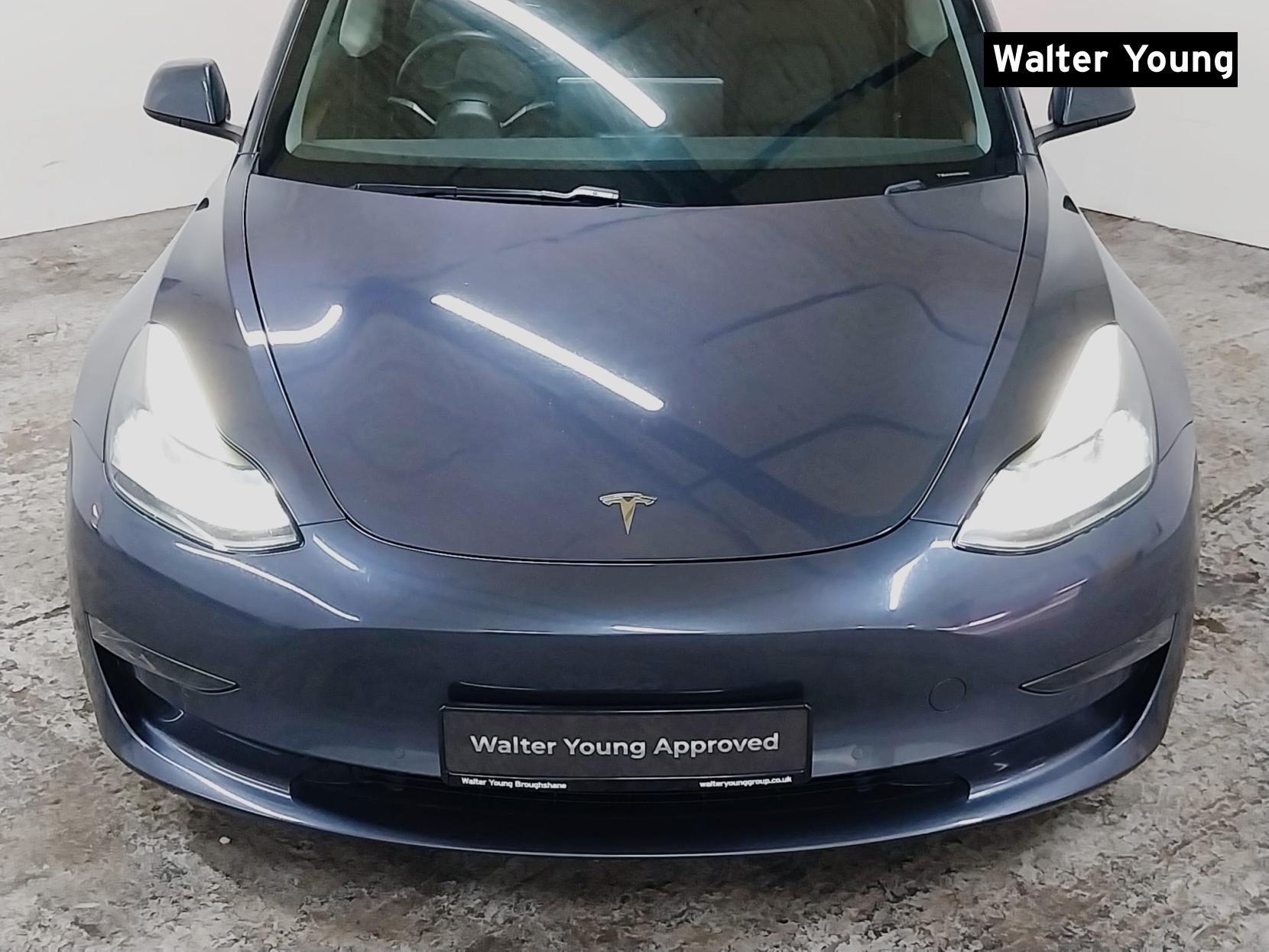 Tesla Model 3 (Dual Motor) Long Range Saloon 4dr Electric Auto 4WDE (346 ps)