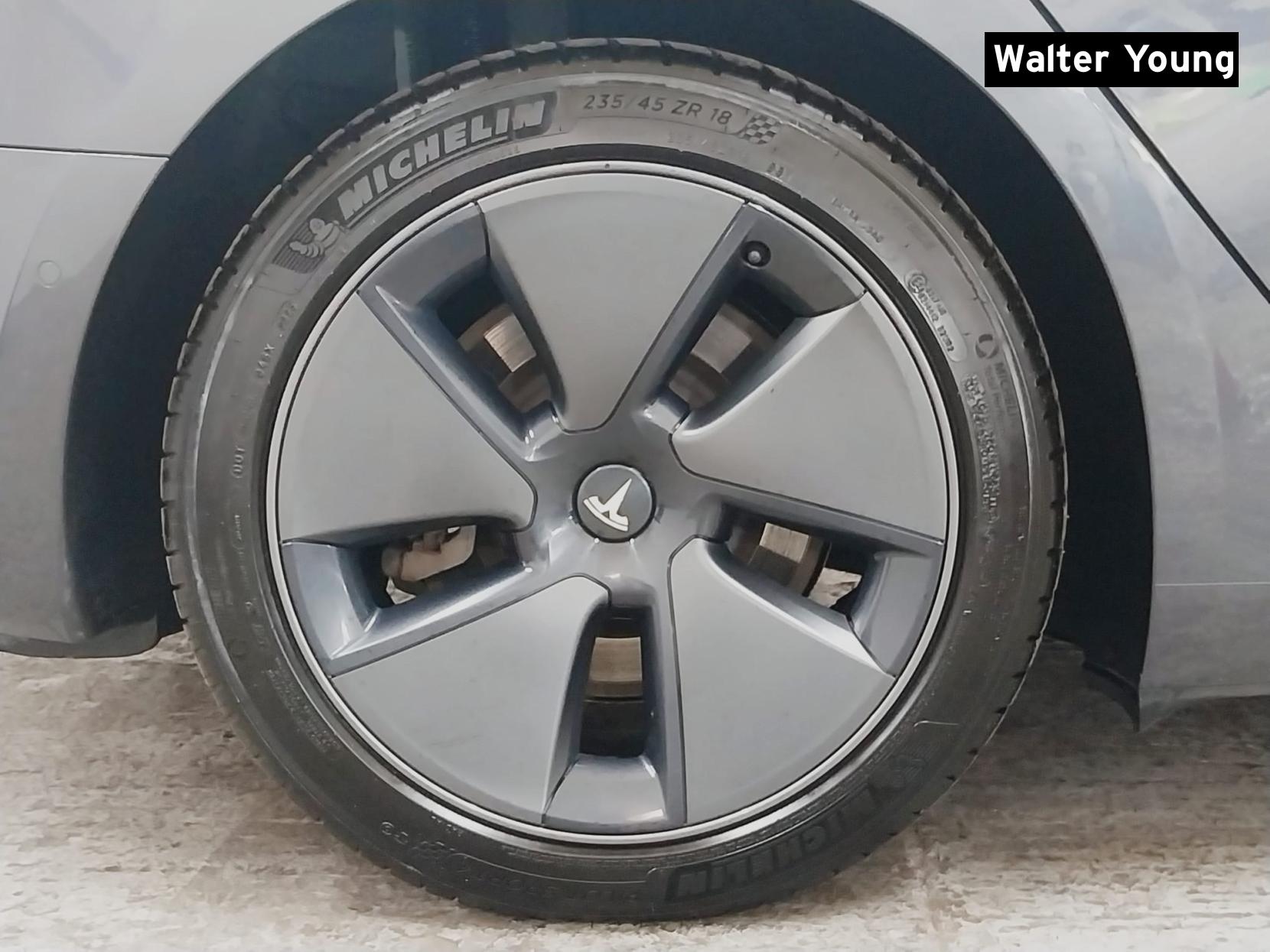 Tesla Model 3 (Dual Motor) Long Range Saloon 4dr Electric Auto 4WDE (346 ps)