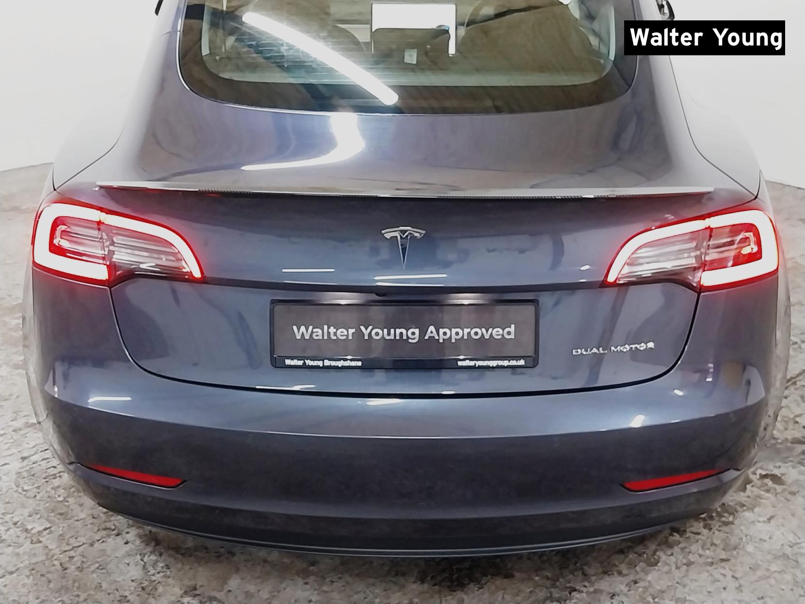 Tesla Model 3 (Dual Motor) Long Range Saloon 4dr Electric Auto 4WDE (346 ps)