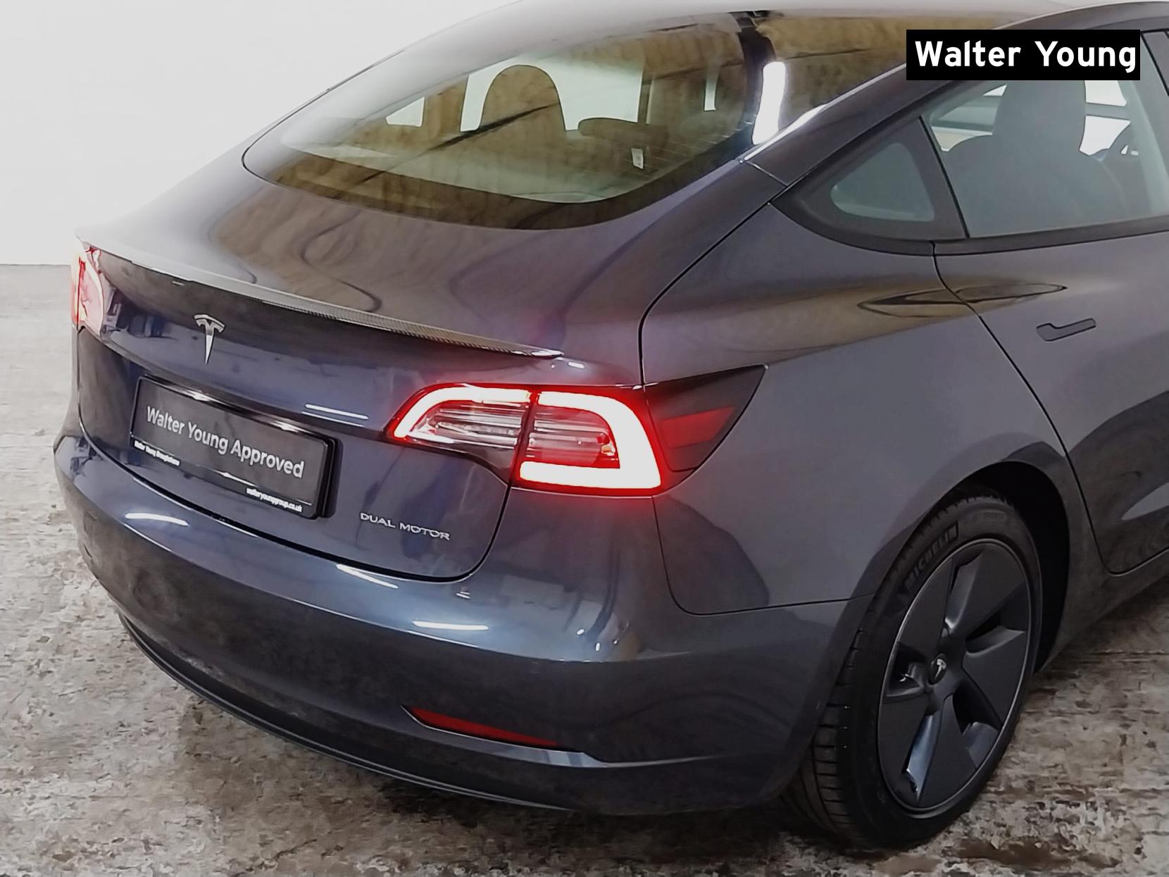 Tesla Model 3 (Dual Motor) Long Range Saloon 4dr Electric Auto 4WDE (346 ps)