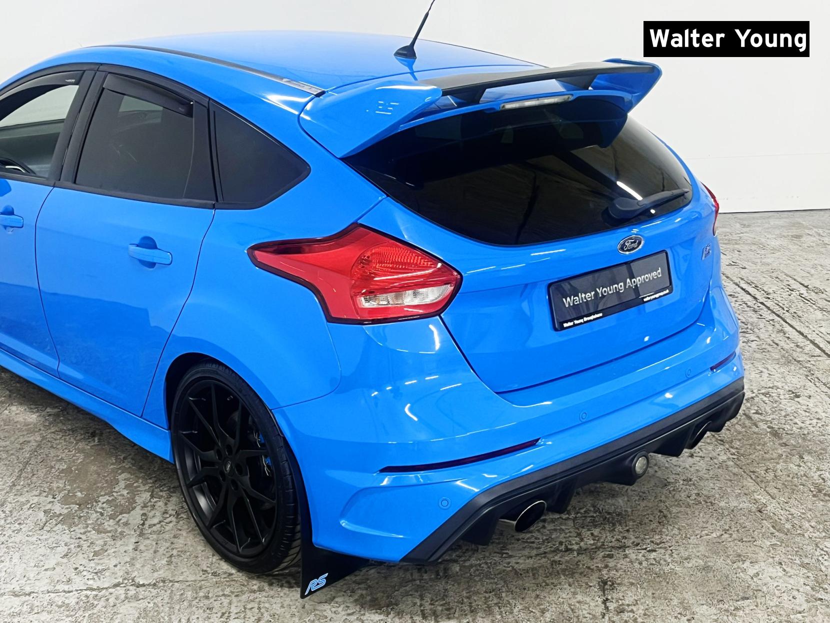 Ford Focus 2.3T EcoBoost RS Hatchback 5dr Petrol Manual AWD Euro 6 (s/s) (350 ps)