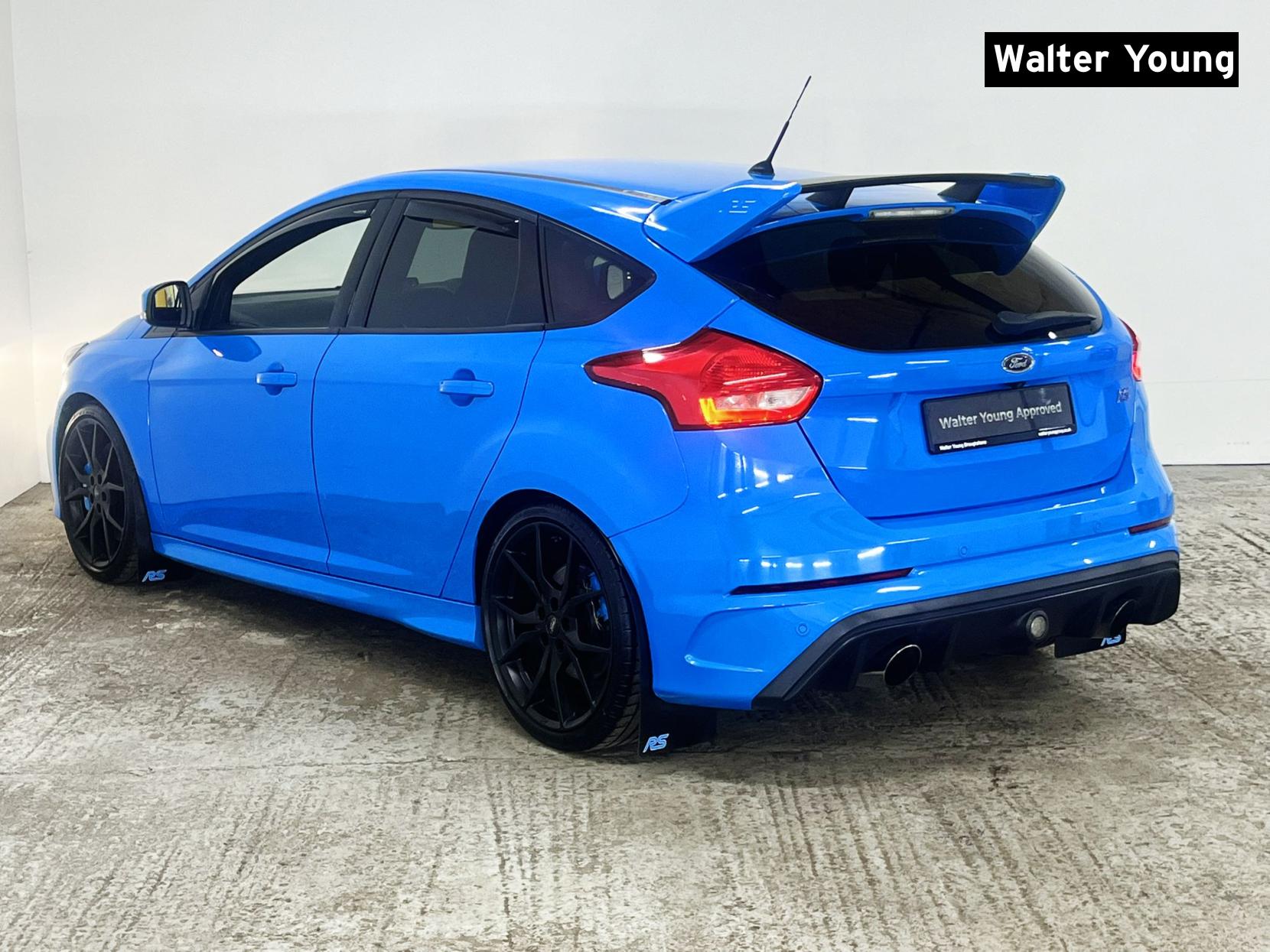 Ford Focus 2.3T EcoBoost RS Hatchback 5dr Petrol Manual AWD Euro 6 (s/s) (350 ps)