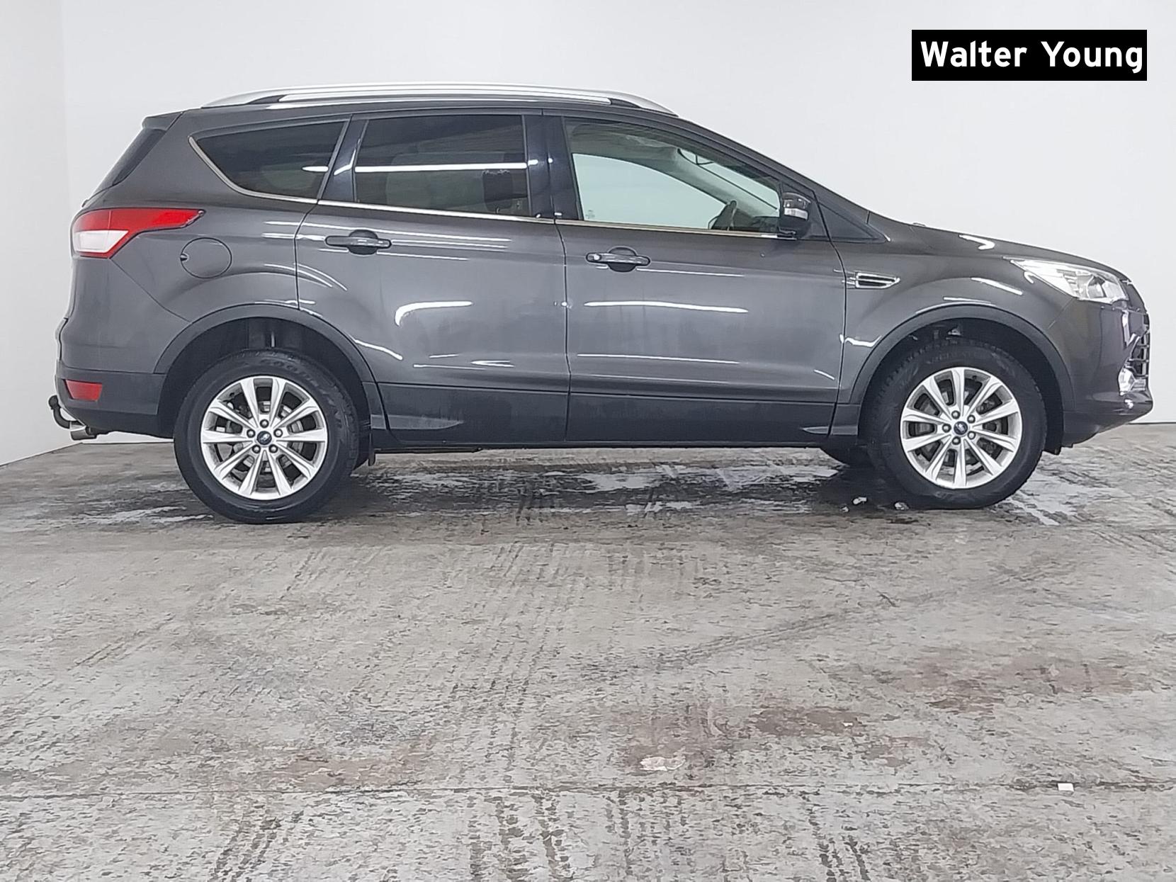 Ford Kuga 2.0 TDCi Titanium SUV 5dr Diesel Powershift AWD Euro 6 (s/s) (180 ps)
