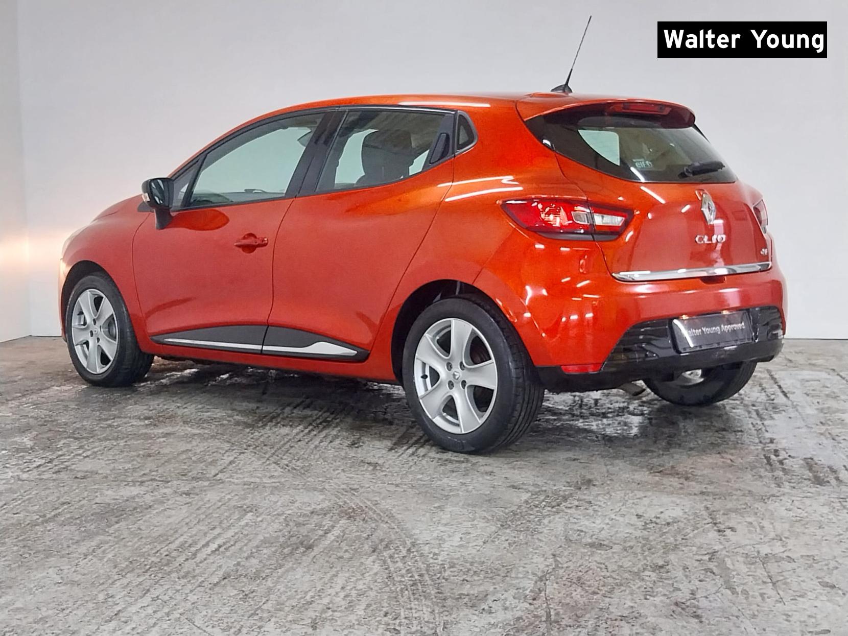 Renault Clio 1.5 dCi Dynamique MediaNav Hatchback 5dr Diesel Manual Euro 5 (s/s) (90 ps)