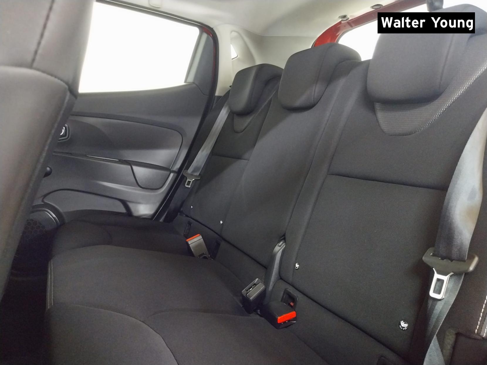 Renault Clio 1.5 dCi Dynamique MediaNav Hatchback 5dr Diesel Manual Euro 5 (s/s) (90 ps)