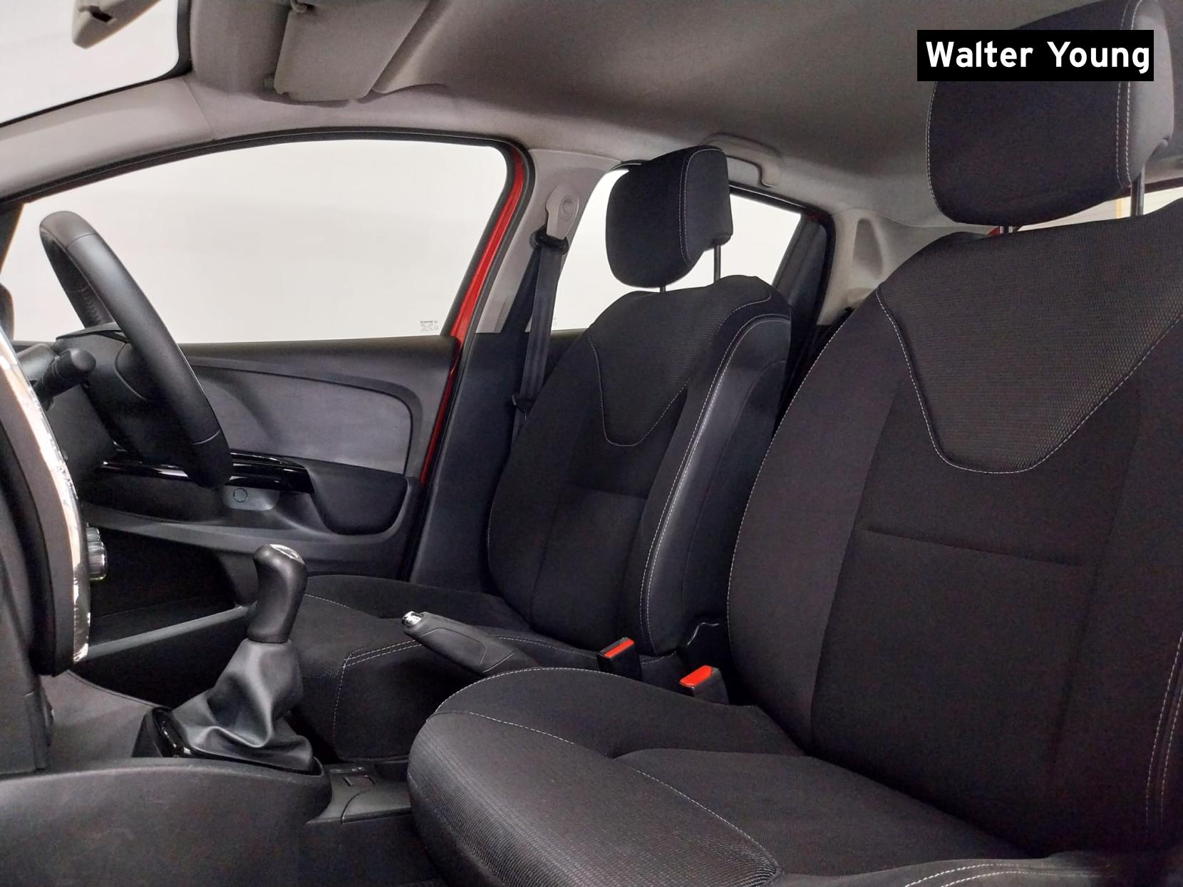 Renault Clio 1.5 dCi Dynamique MediaNav Hatchback 5dr Diesel Manual Euro 5 (s/s) (90 ps)