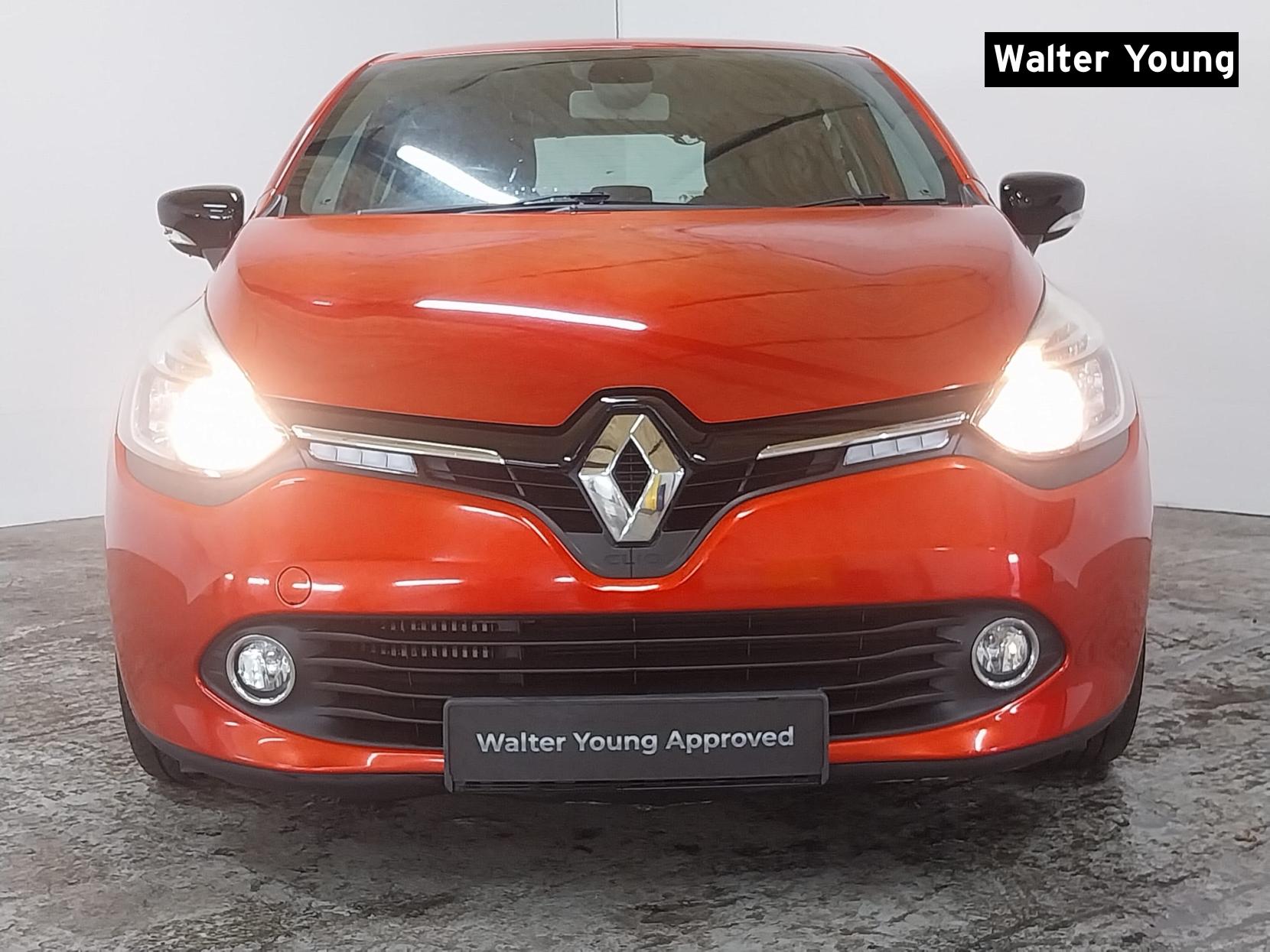 Renault Clio 1.5 dCi Dynamique MediaNav Hatchback 5dr Diesel Manual Euro 5 (s/s) (90 ps)
