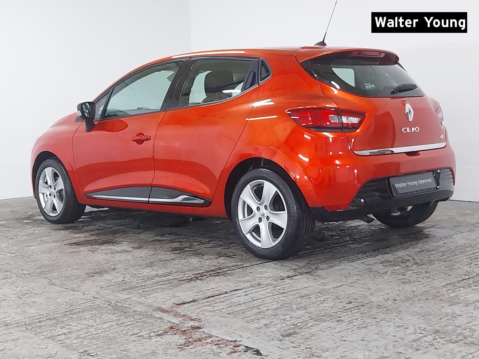 Renault Clio 1.5 dCi Dynamique MediaNav Hatchback 5dr Diesel Manual Euro 5 (s/s) (90 ps)