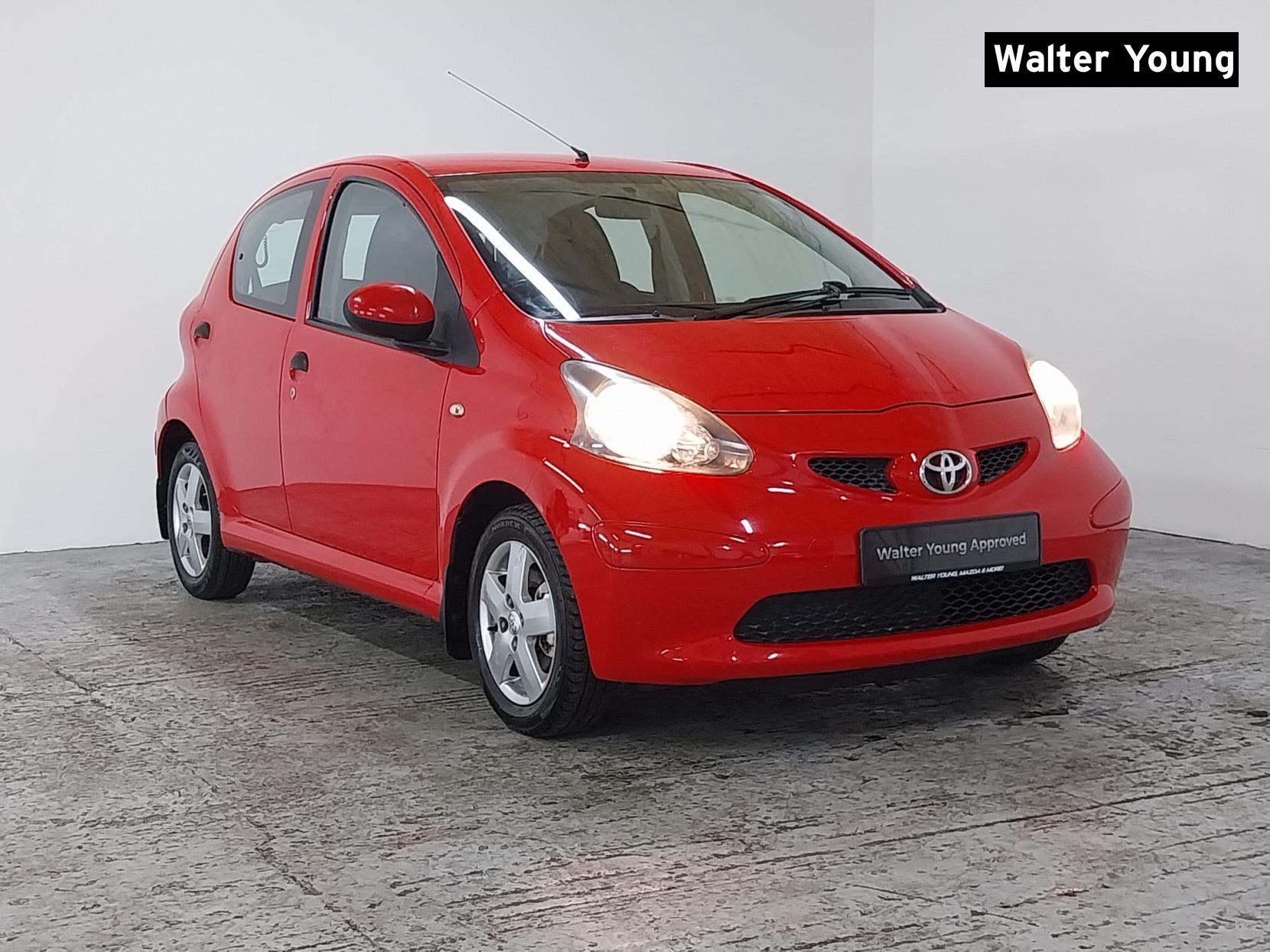 Toyota AYGO 1.0 VVT-i Hatchback 5dr Petrol Manual Euro 4 (67 bhp)