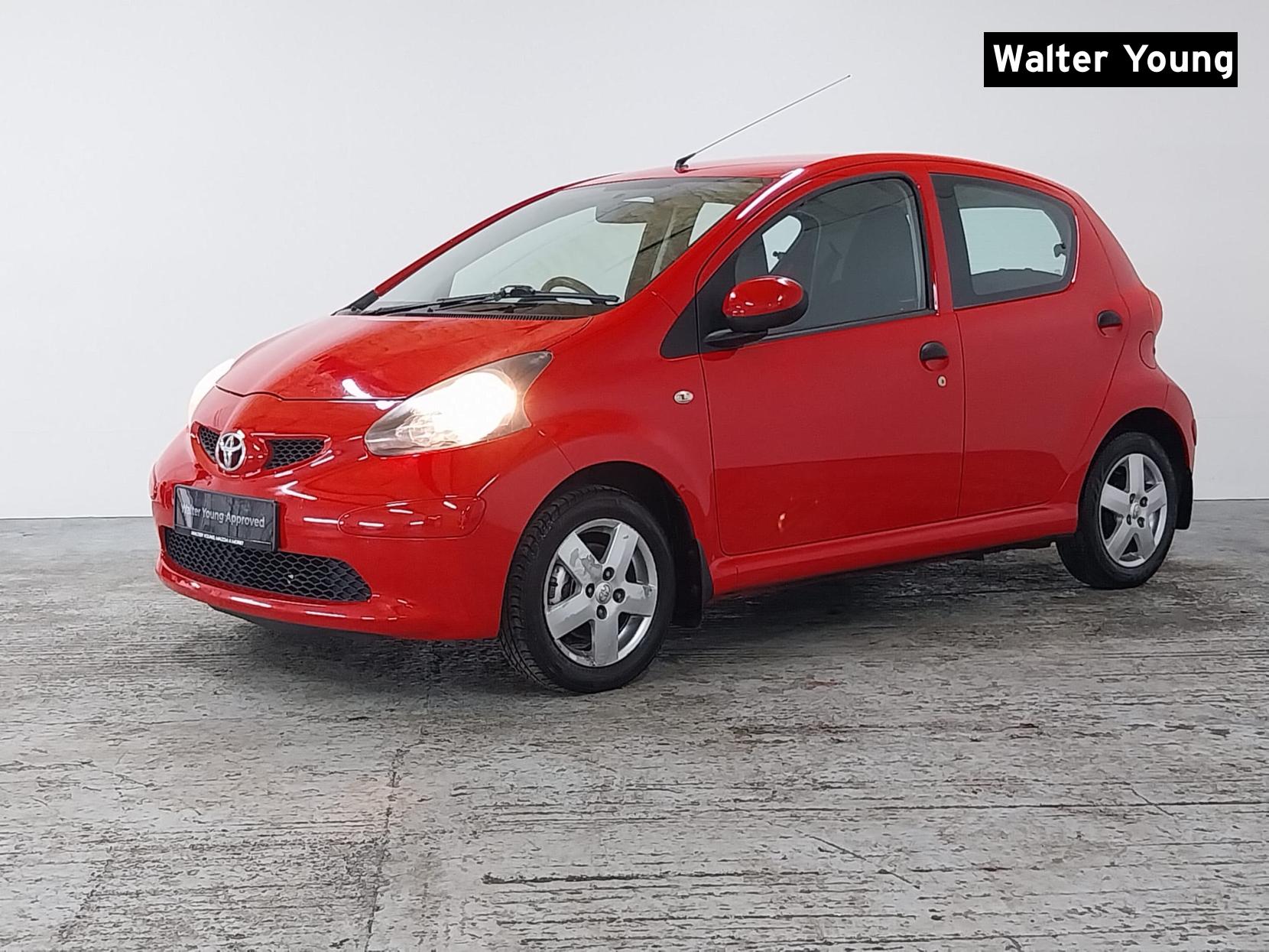 Toyota AYGO 1.0 VVT-i Hatchback 5dr Petrol Manual Euro 4 (67 bhp)