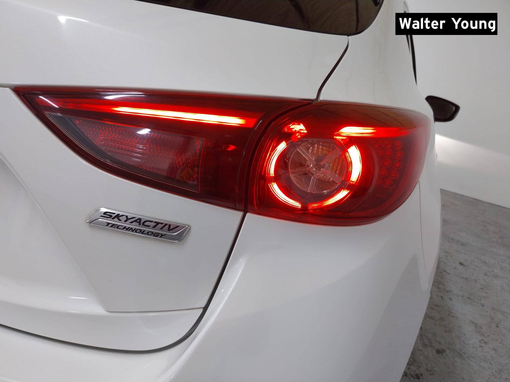 Mazda Mazda3 2.0 SKYACTIV-G Sport Black Hatchback 5dr Petrol Manual Euro 6 (s/s) (121 ps)