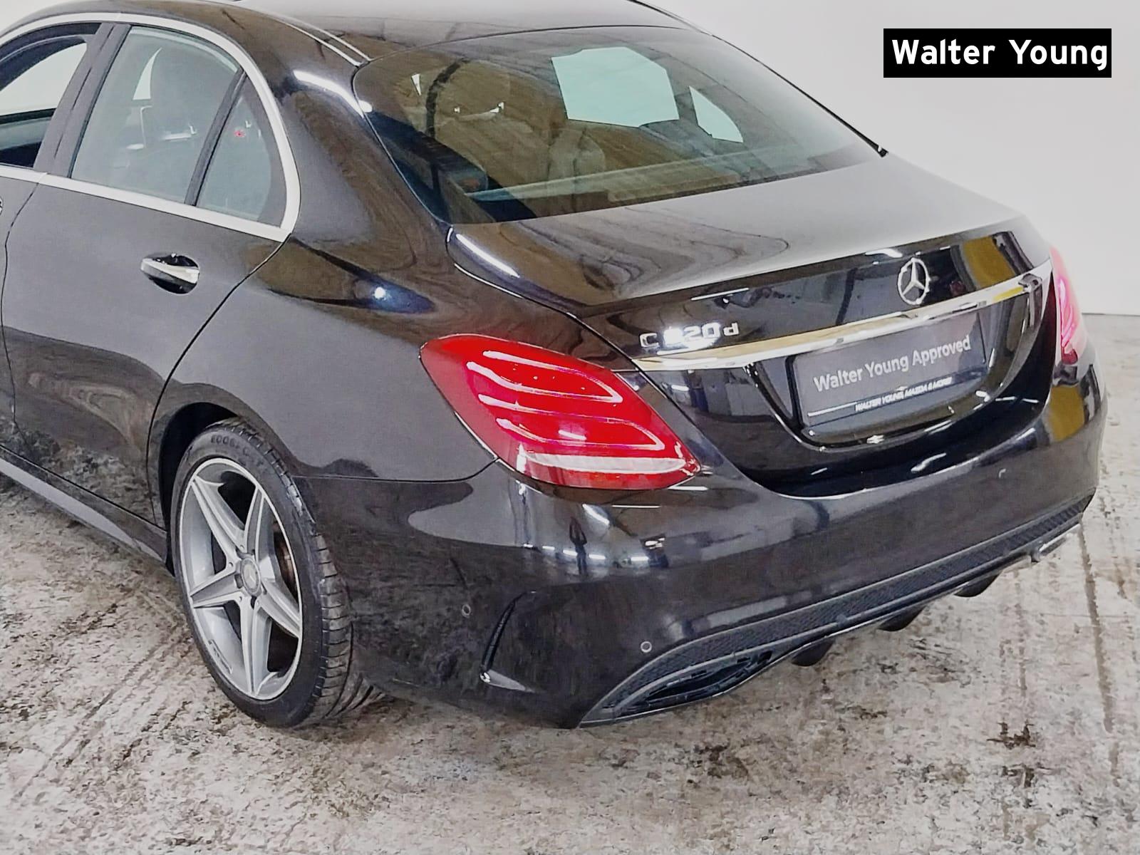 Mercedes-Benz C Class 2.1 C220d AMG Line (Premium) Saloon 4dr Diesel 7G-Tronic+ Euro 6 (s/s) (170 ps)
