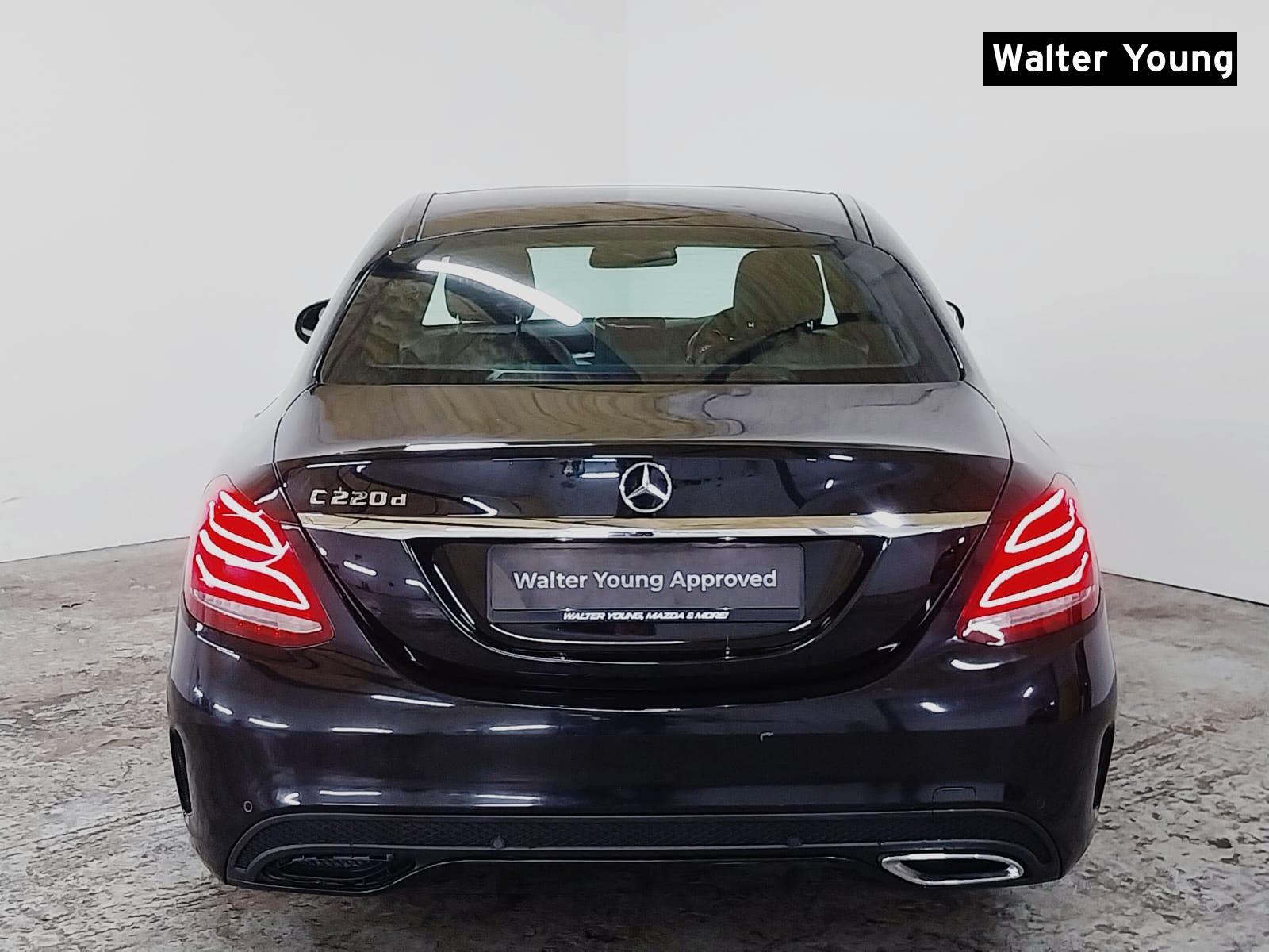 Mercedes-Benz C Class 2.1 C220d AMG Line (Premium) Saloon 4dr Diesel 7G-Tronic+ Euro 6 (s/s) (170 ps)
