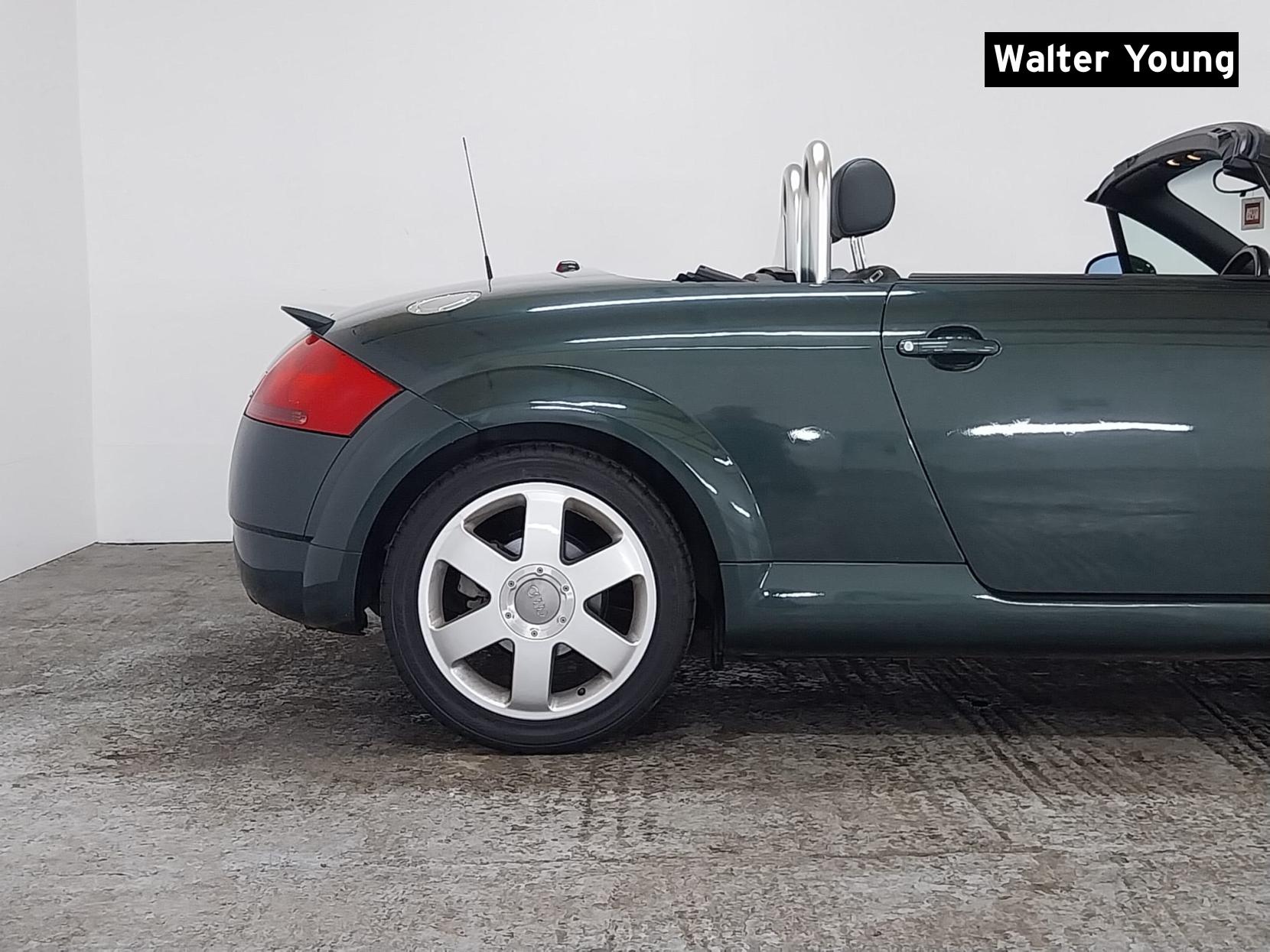 Audi TT 1.8T Roadster 2dr Petrol Manual quattro (228 g/km, 225 bhp)