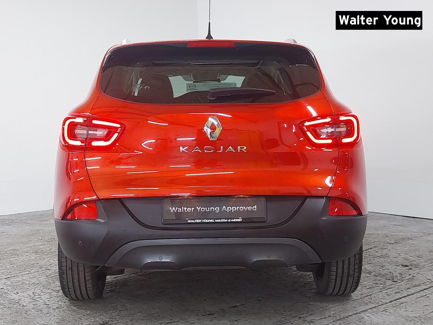 Renault Kadjar 1.2 TCe Signature Nav SUV 5dr Petrol Manual Euro 6 (s/s) (130 ps)