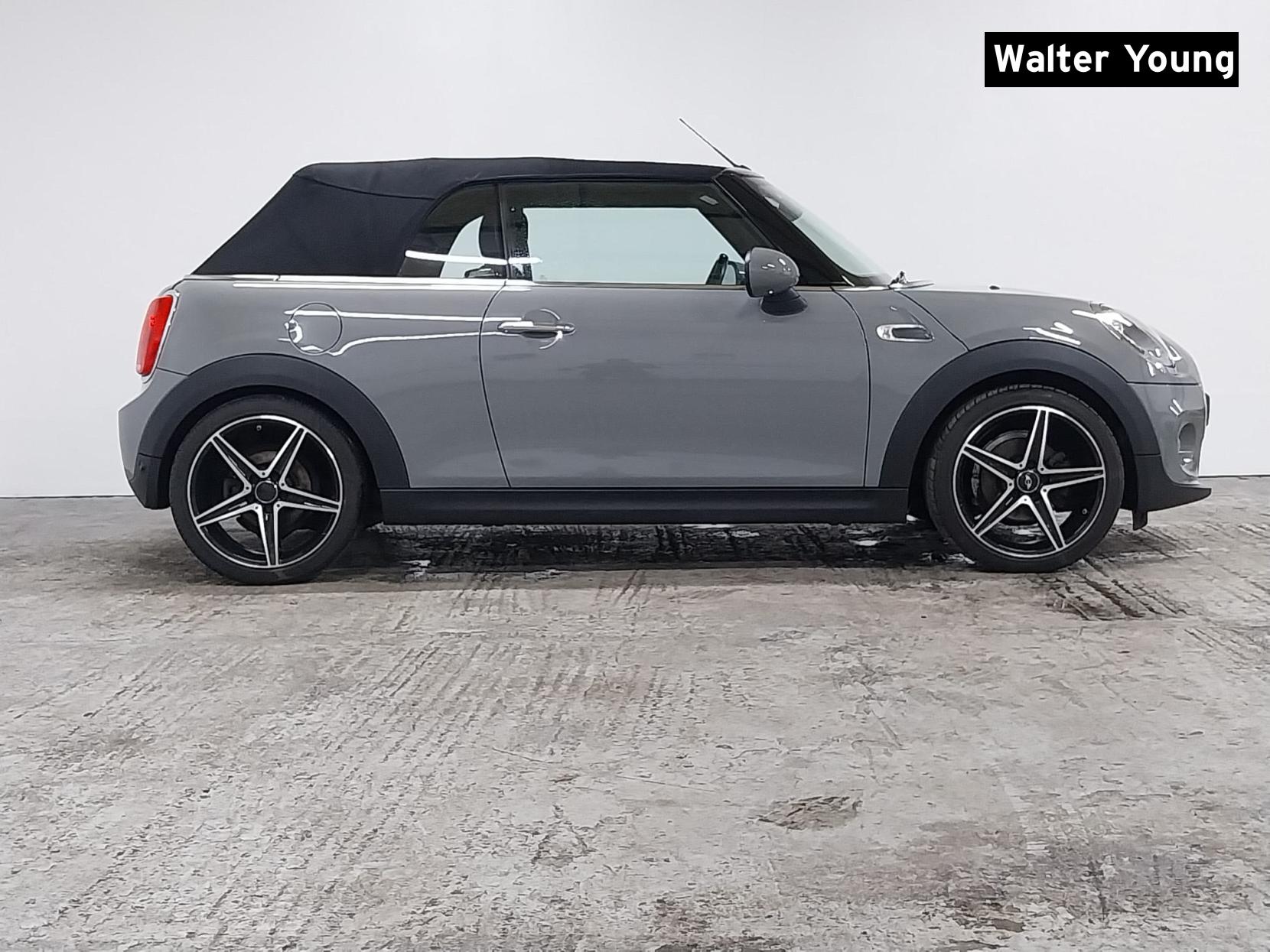 MINI Convertible 1.5 Cooper Convertible 2dr Petrol Manual Euro 6 (s/s) (136 ps)