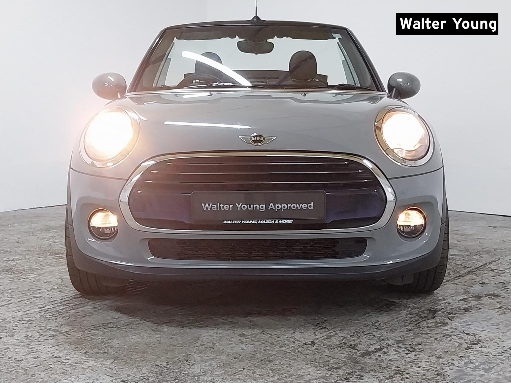 MINI Convertible 1.5 Cooper Convertible 2dr Petrol Manual Euro 6 (s/s) (136 ps)