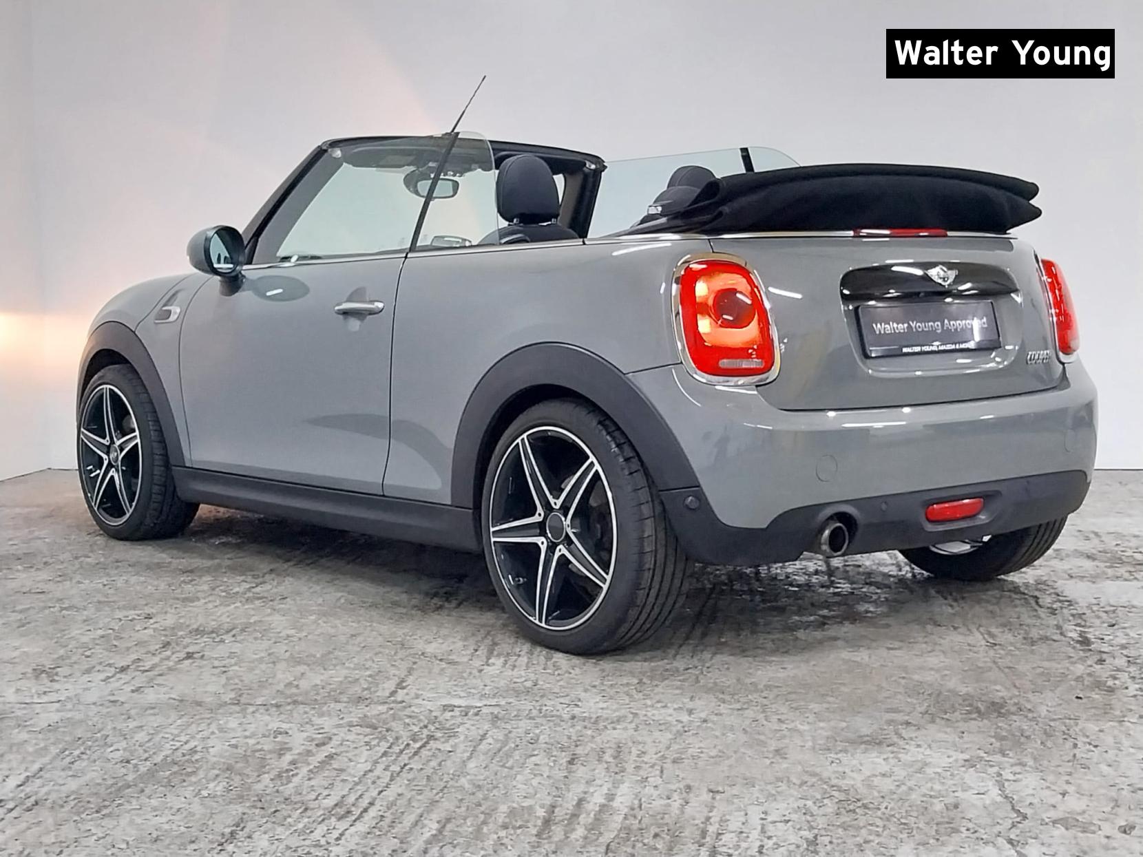 MINI Convertible 1.5 Cooper Convertible 2dr Petrol Manual Euro 6 (s/s) (136 ps)