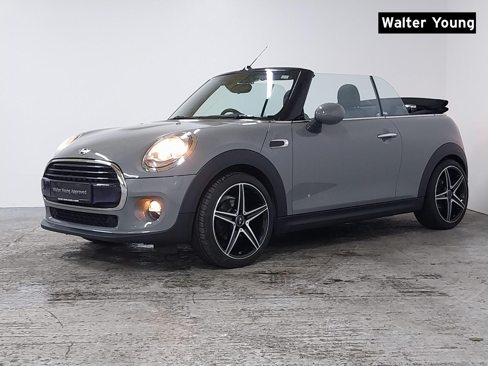 MINI Convertible 1.5 Cooper Convertible 2dr Petrol Manual Euro 6 (s/s) (136 ps)