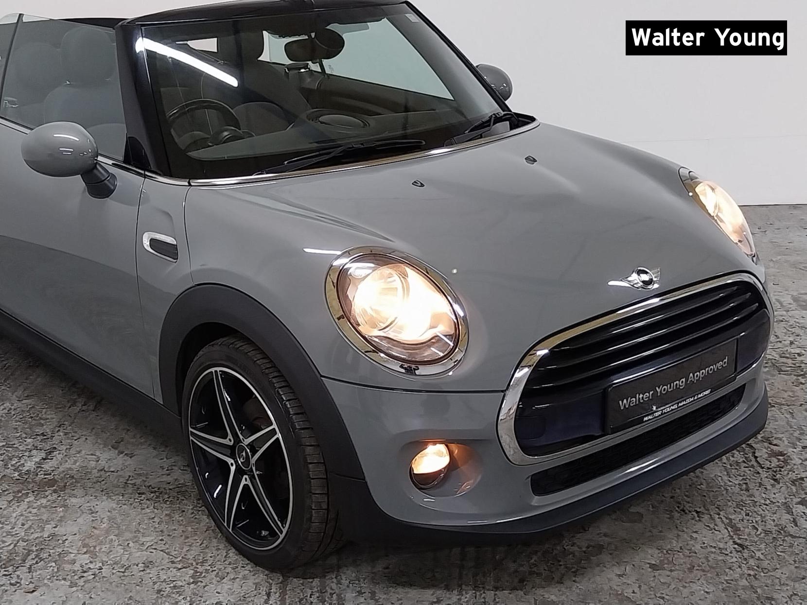 MINI Convertible 1.5 Cooper Convertible 2dr Petrol Manual Euro 6 (s/s) (136 ps)