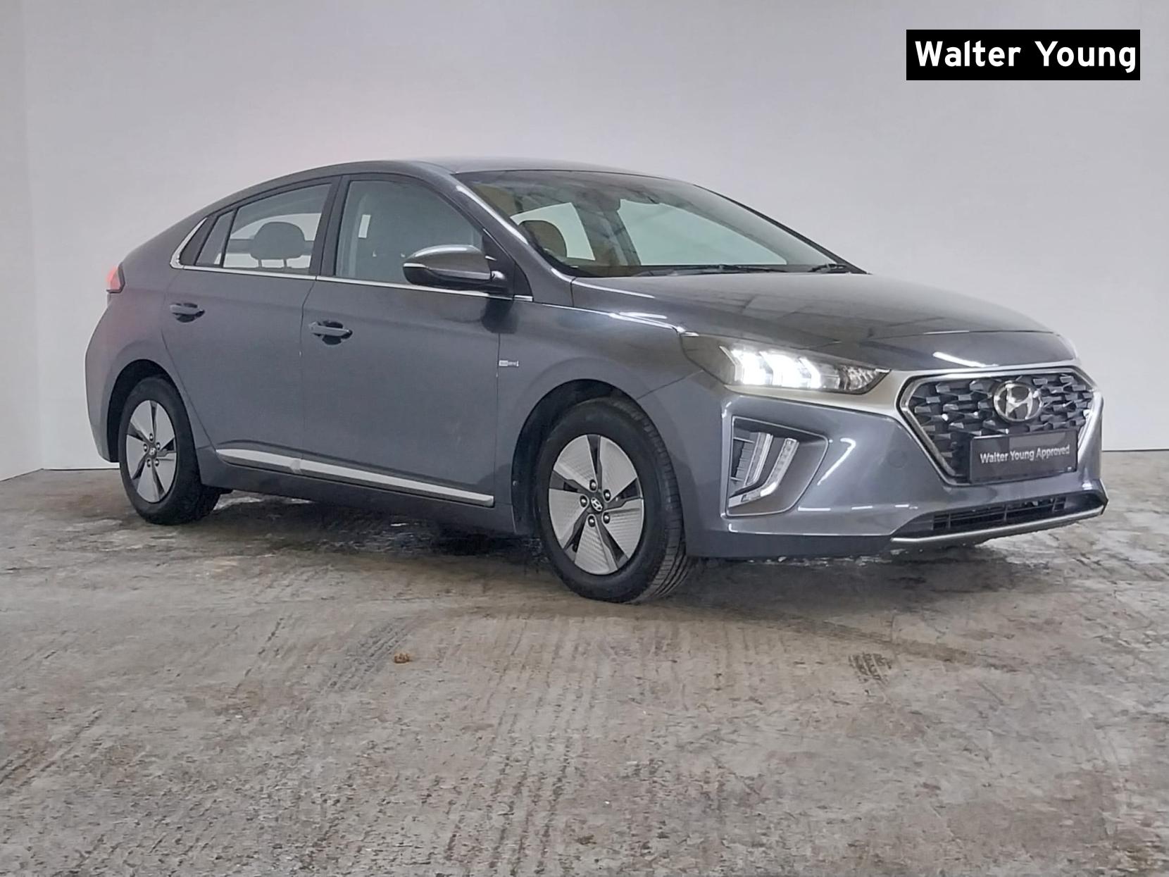 Hyundai IONIQ 1.6 h-GDi Premium Hatchback 5dr Petrol Hybrid DCT Euro 6 (s/s) (141 ps)