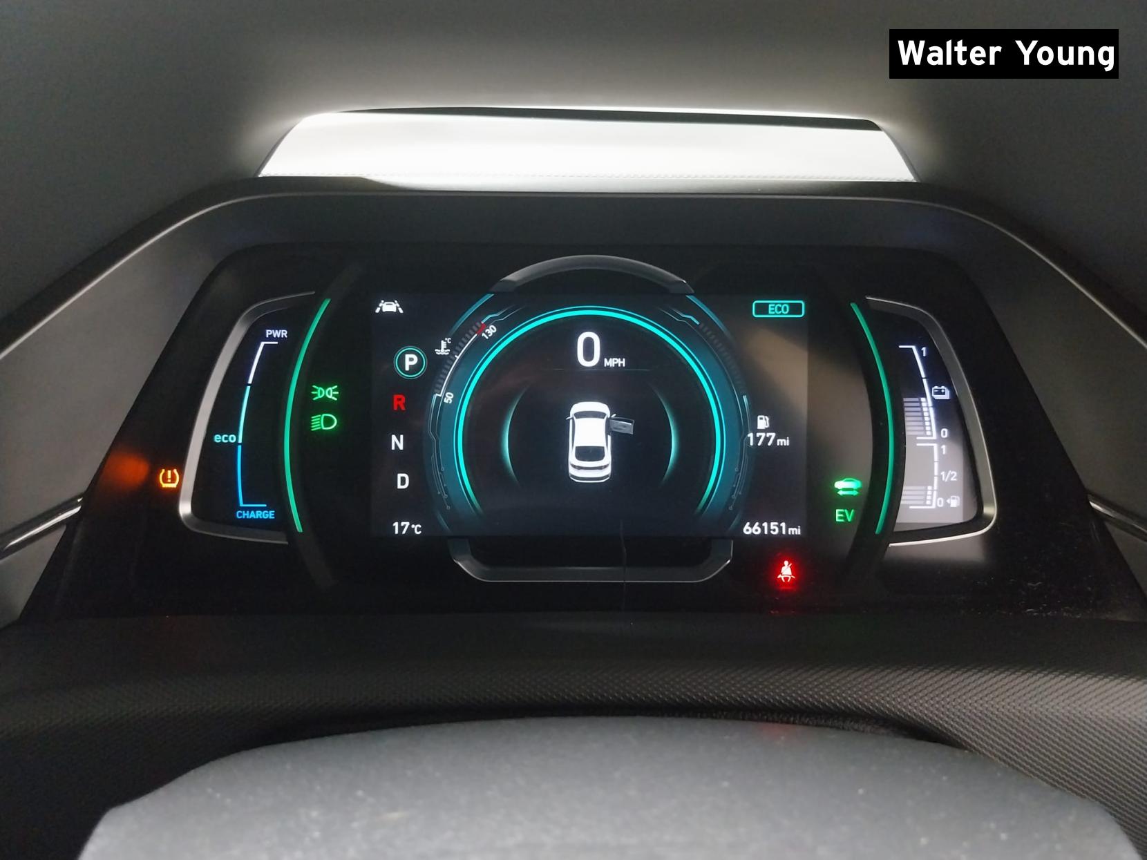 Hyundai IONIQ 1.6 h-GDi Premium Hatchback 5dr Petrol Hybrid DCT Euro 6 (s/s) (141 ps)