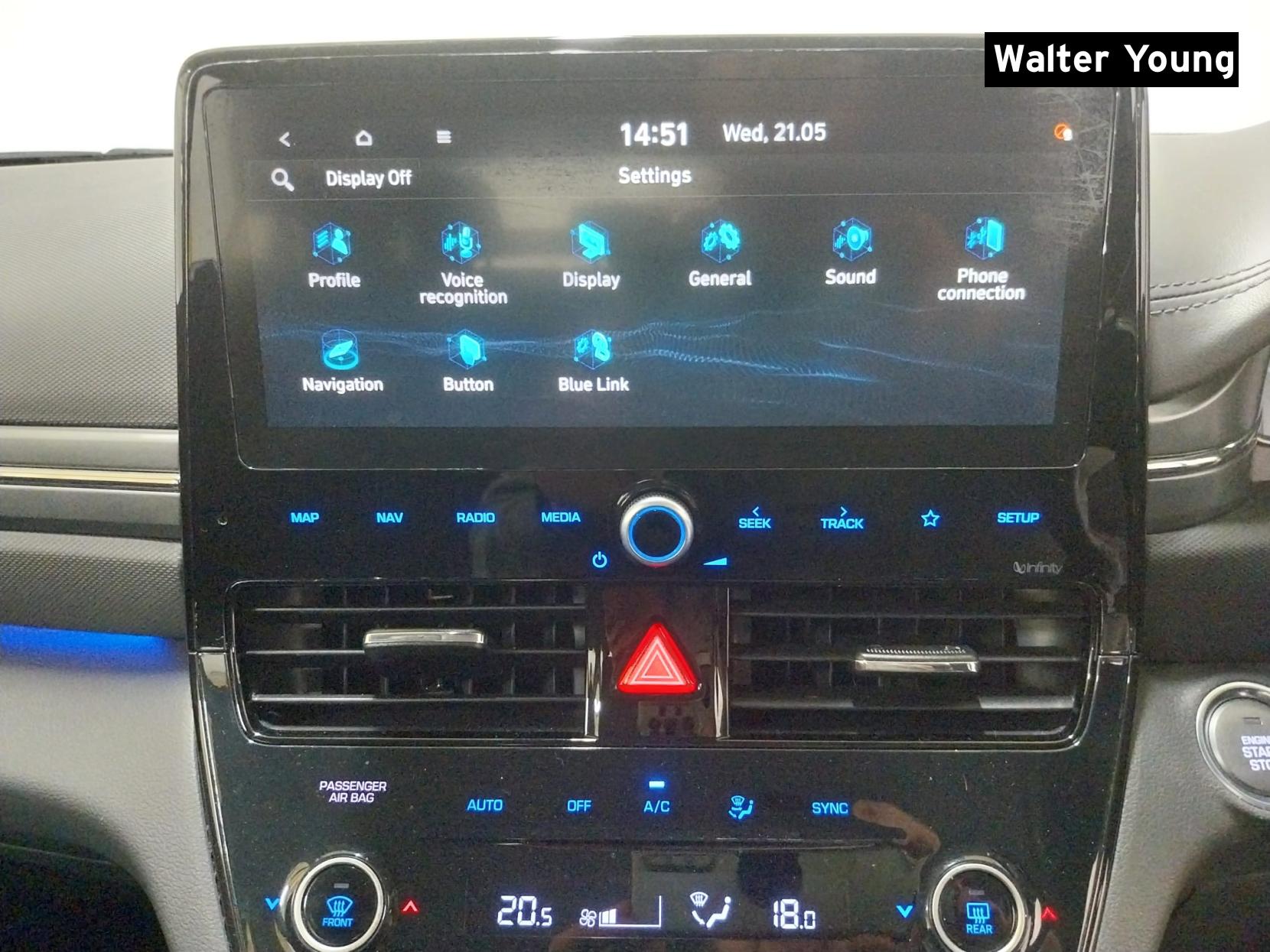 Hyundai IONIQ 1.6 h-GDi Premium Hatchback 5dr Petrol Hybrid DCT Euro 6 (s/s) (141 ps)