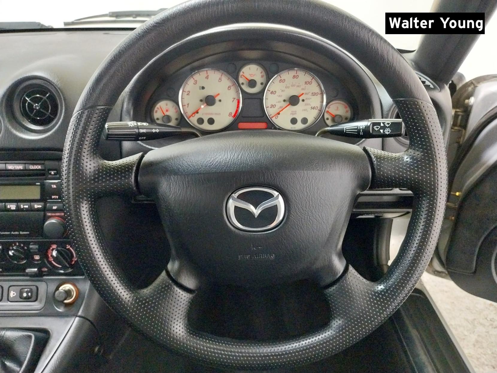 Mazda MX-5 1.6 Limited Edition Convertible 2dr Petrol Manual (196 g/km, 140 bhp)