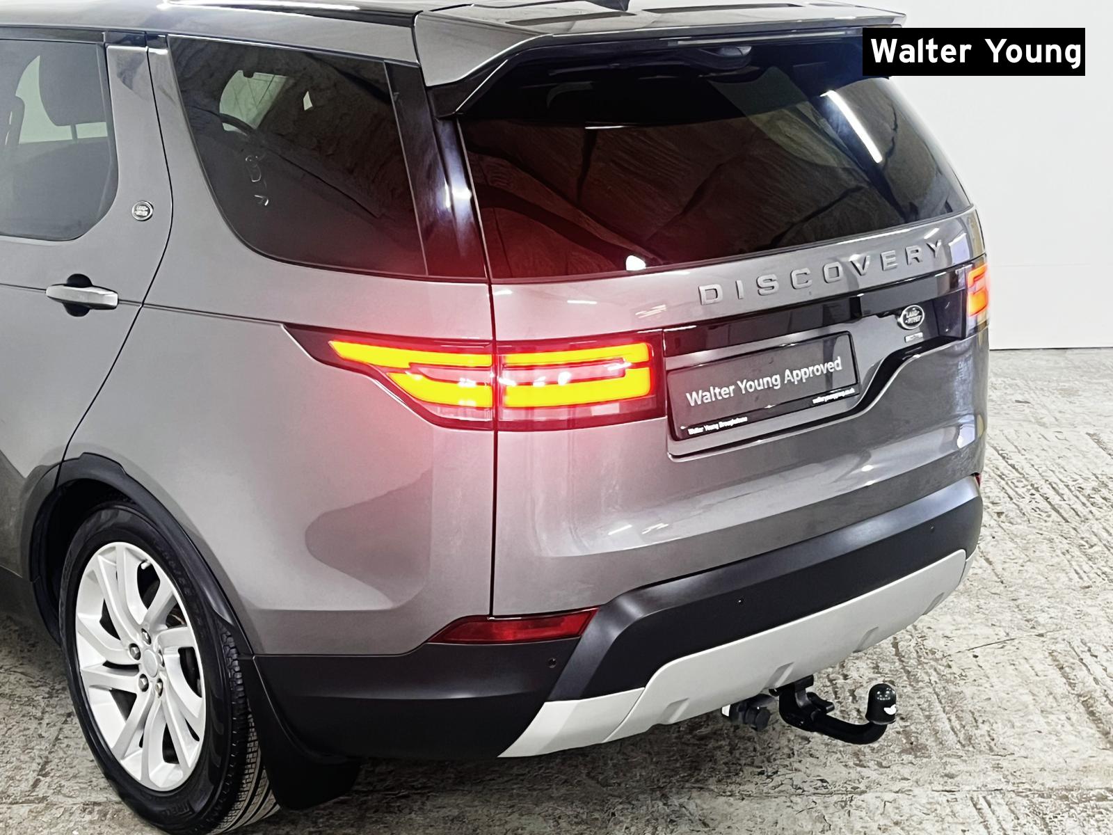 Land Rover Discovery 2.0 SD4 HSE SUV 5dr Diesel Auto 4WD Euro 6 (s/s) (240 ps)