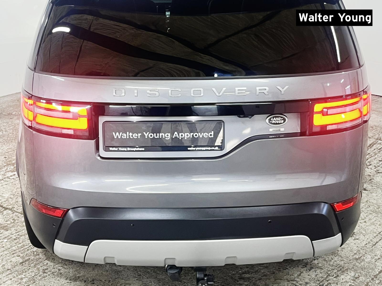 Land Rover Discovery 2.0 SD4 HSE SUV 5dr Diesel Auto 4WD Euro 6 (s/s) (240 ps)