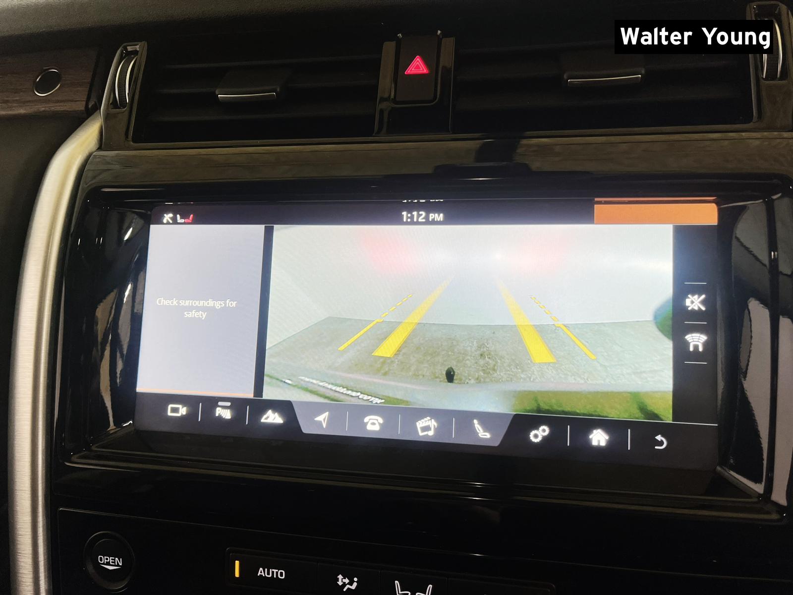 Land Rover Discovery 2.0 SD4 HSE SUV 5dr Diesel Auto 4WD Euro 6 (s/s) (240 ps)