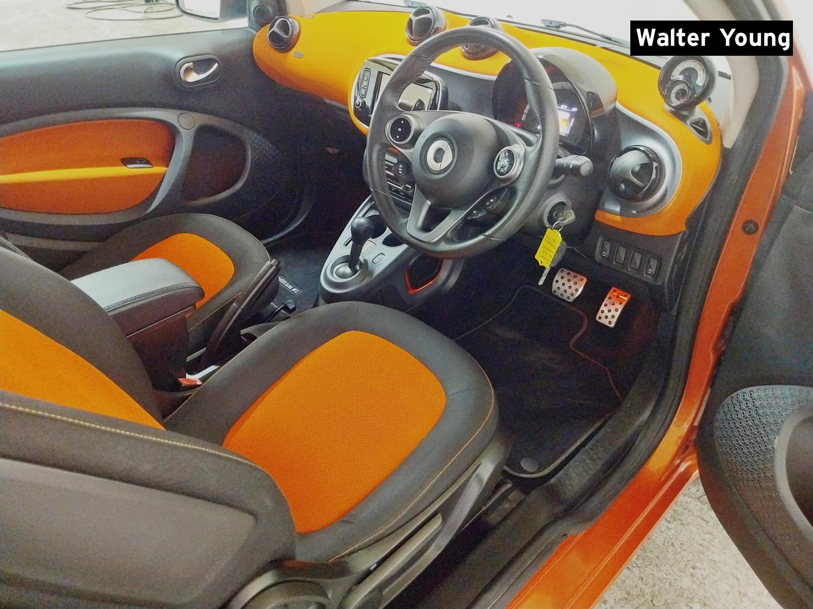 Smart fortwo 1.0 Edition 1 Coupe 2dr Petrol Twinamic Euro 6 (s/s) (71 ps)