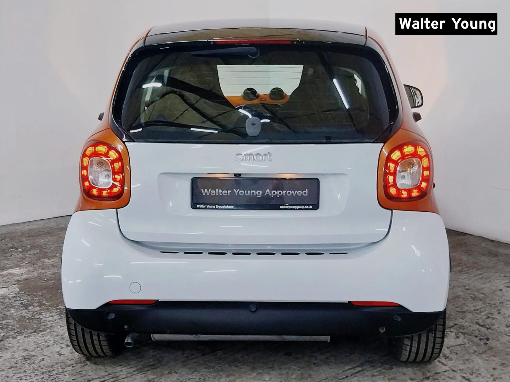 Smart fortwo 1.0 Edition 1 Coupe 2dr Petrol Twinamic Euro 6 (s/s) (71 ps)