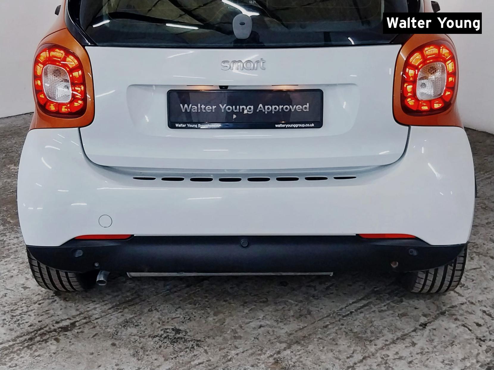 Smart fortwo 1.0 Edition 1 Coupe 2dr Petrol Twinamic Euro 6 (s/s) (71 ps)