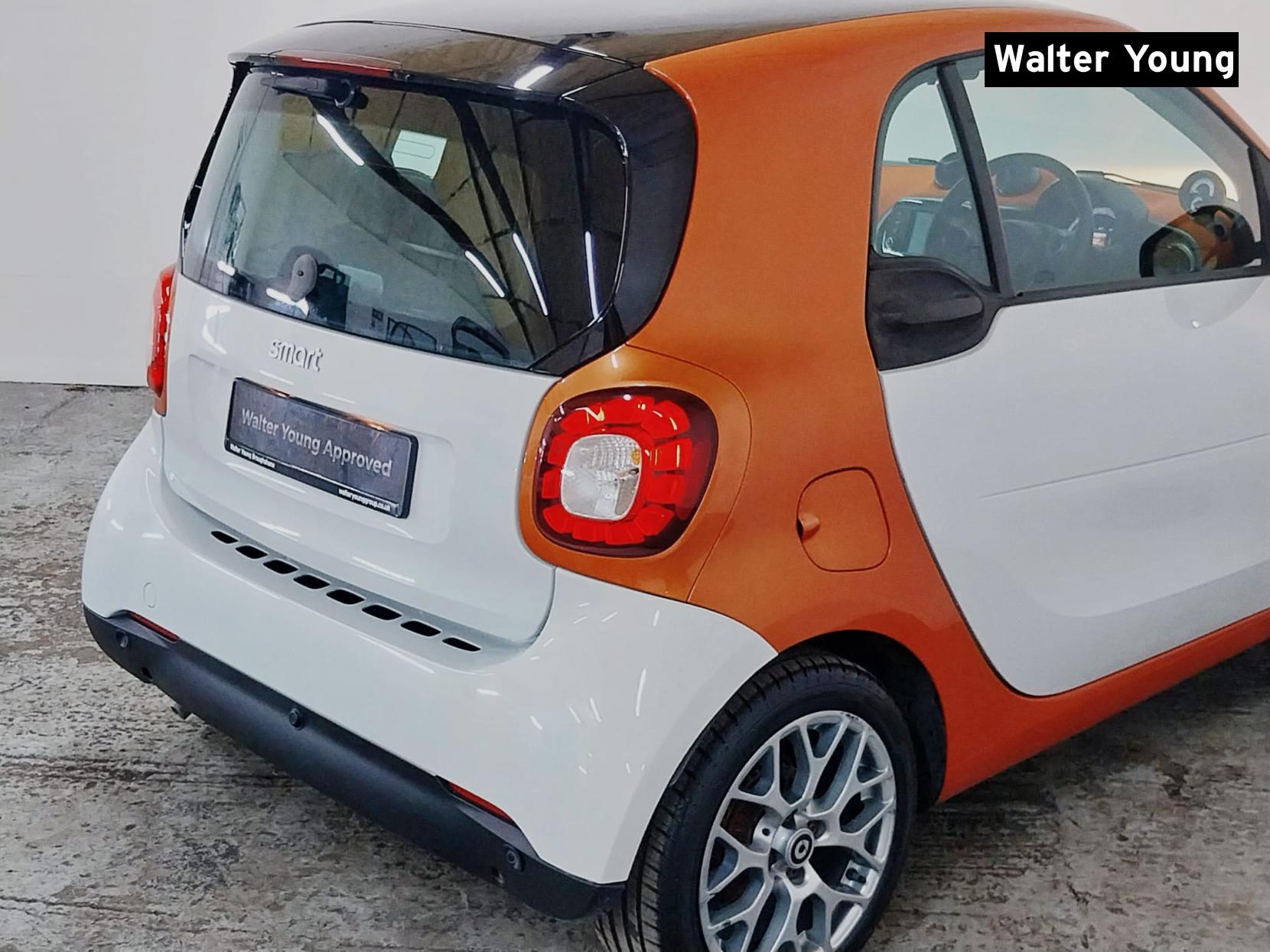 Smart fortwo 1.0 Edition 1 Coupe 2dr Petrol Twinamic Euro 6 (s/s) (71 ps)