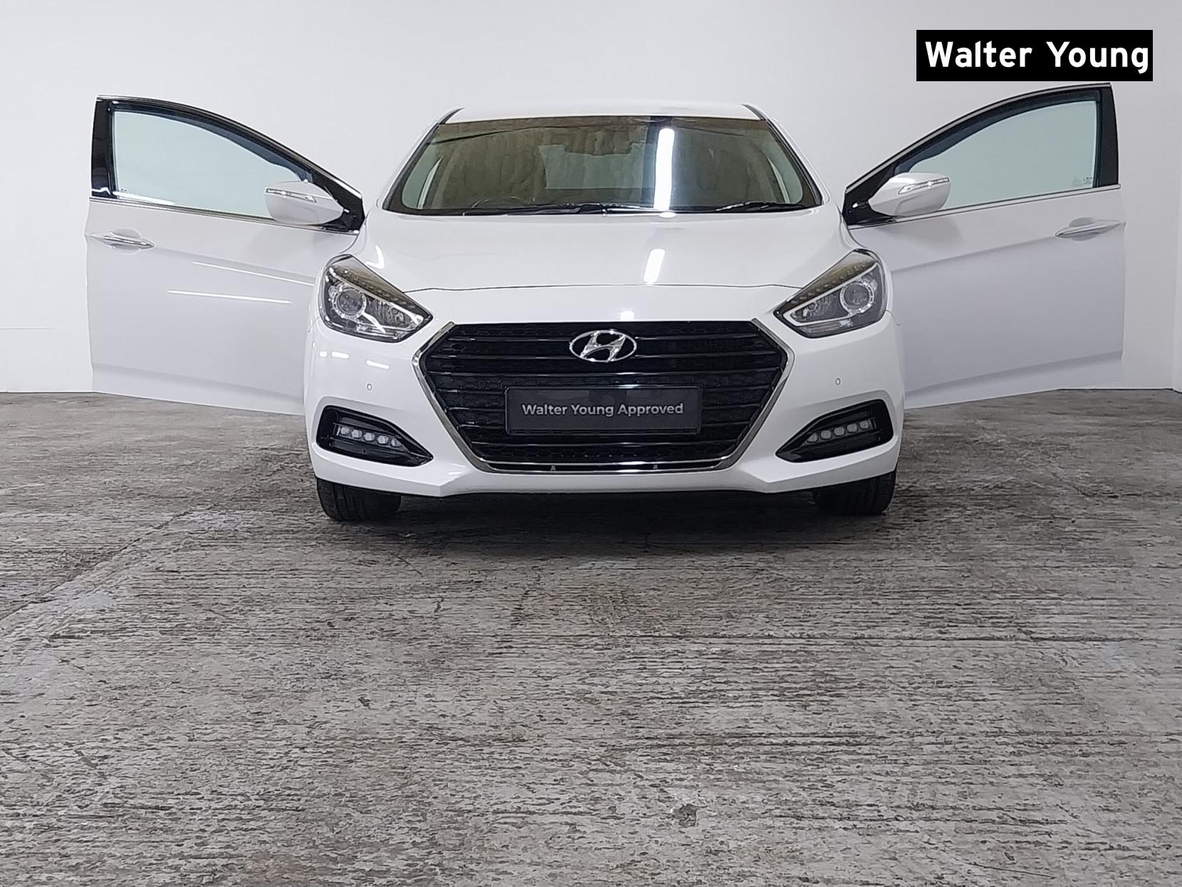 Hyundai i40 1.7 CRDi Blue Drive SE Nav Saloon 4dr Diesel Manual Euro 6 (s/s) (115 ps)