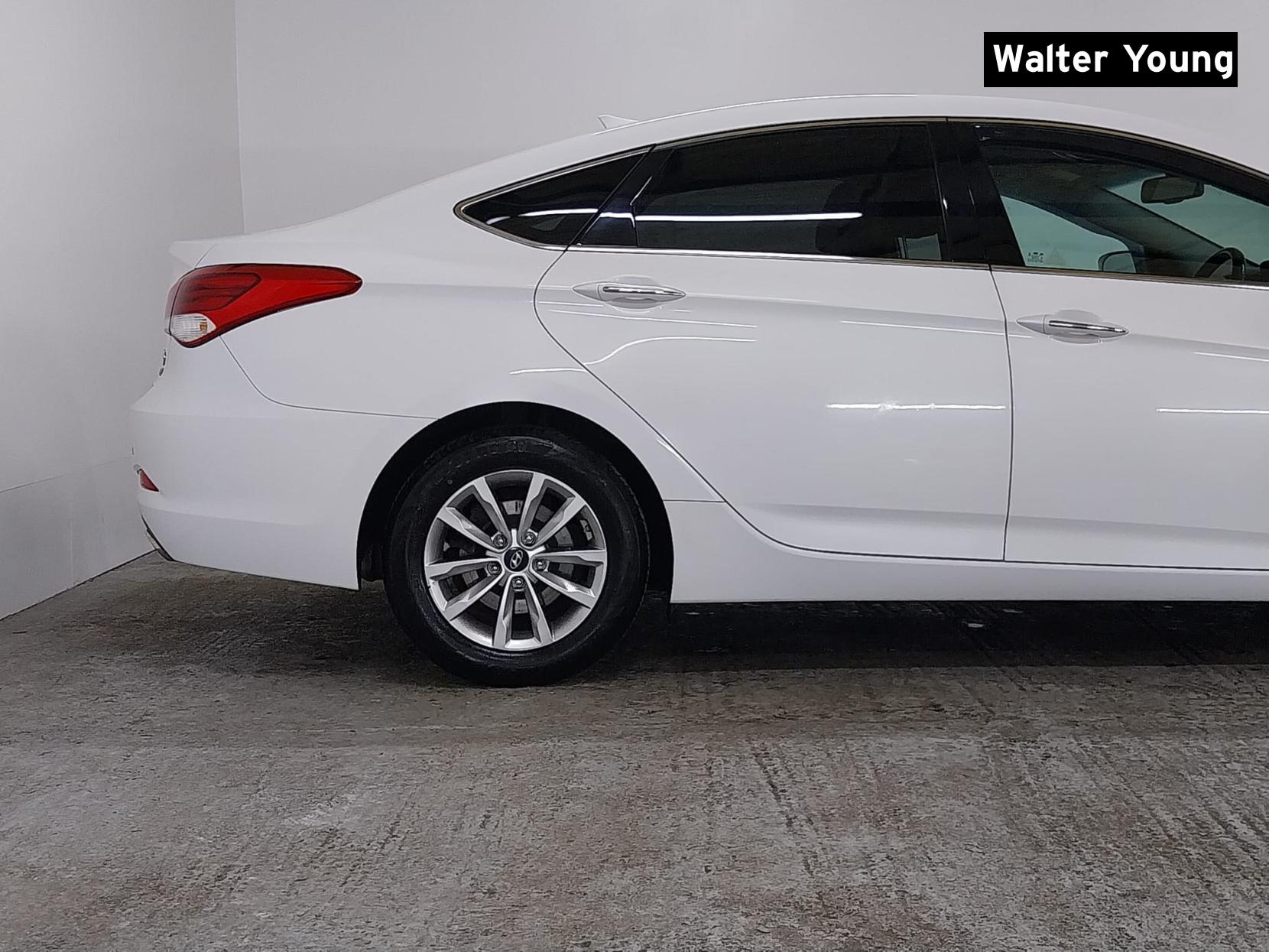 Hyundai i40 1.7 CRDi Blue Drive SE Nav Saloon 4dr Diesel Manual Euro 6 (s/s) (115 ps)