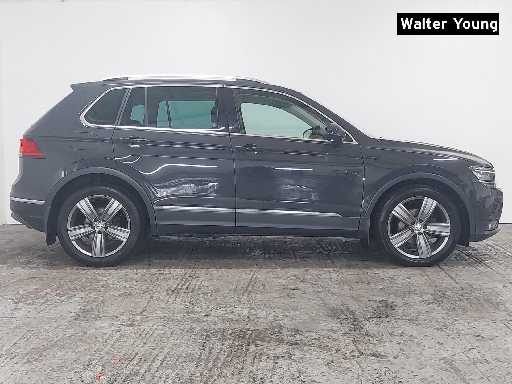 Volkswagen Tiguan 2.0 TDI SEL SUV 5dr Diesel DSG Euro 6 (s/s) (150 ps)