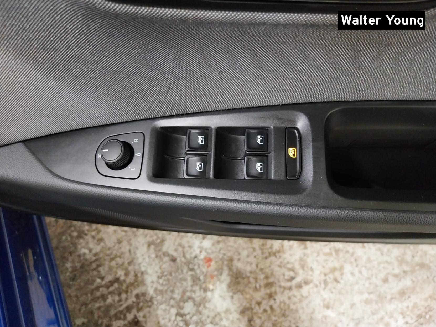 SEAT Leon 1.5 TSI EVO SE Hatchback 5dr Petrol Manual Euro 6 (s/s) (130 ps)