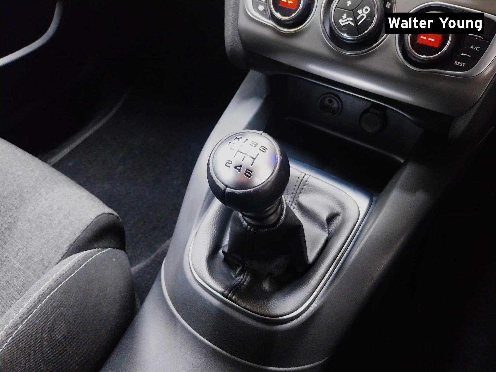 Citroen C4 1.6 BlueHDi Flair Hatchback 5dr Diesel Manual Euro 6 (s/s) (120 ps)