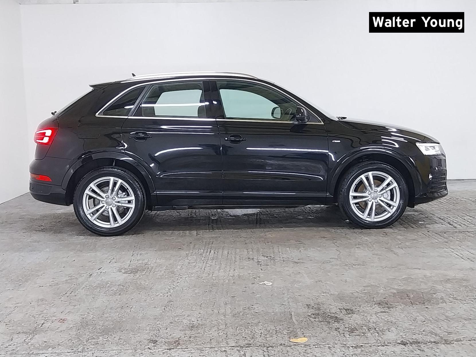 Audi Q3 1.4 TFSI CoD S line SUV 5dr Petrol Manual Euro 6 (s/s) (Nav) (150 ps)