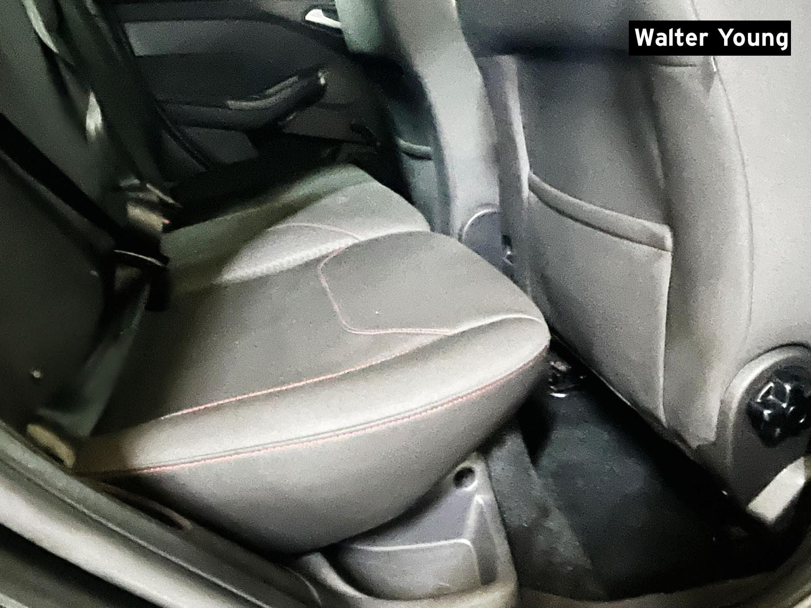 Ford Focus 1.5 TDCi ST-Line Hatchback 5dr Diesel Manual Euro 6 (s/s) (120 ps)