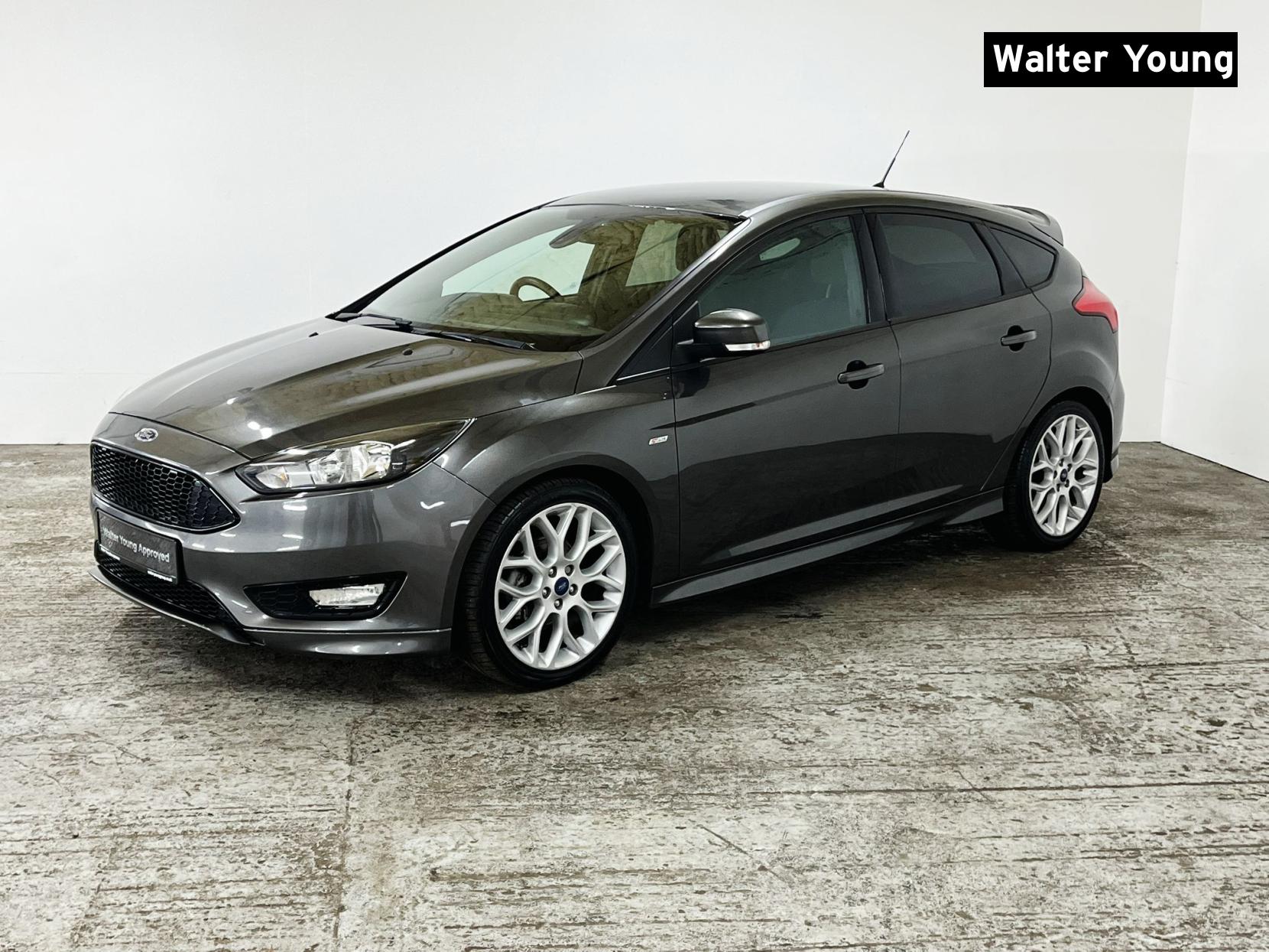 Ford Focus 1.5 TDCi ST-Line Hatchback 5dr Diesel Manual Euro 6 (s/s) (120 ps)