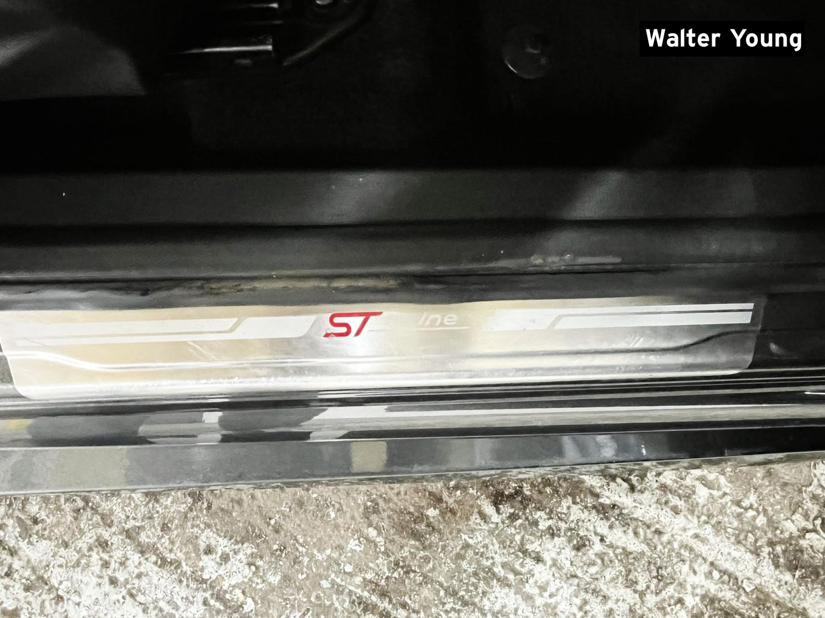 Ford Focus 1.5 TDCi ST-Line Hatchback 5dr Diesel Manual Euro 6 (s/s) (120 ps)