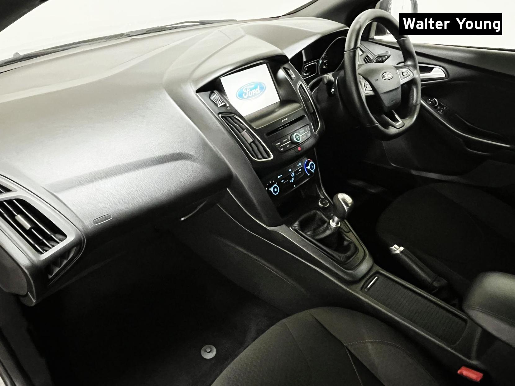 Ford Focus 1.5 TDCi ST-Line Hatchback 5dr Diesel Manual Euro 6 (s/s) (120 ps)