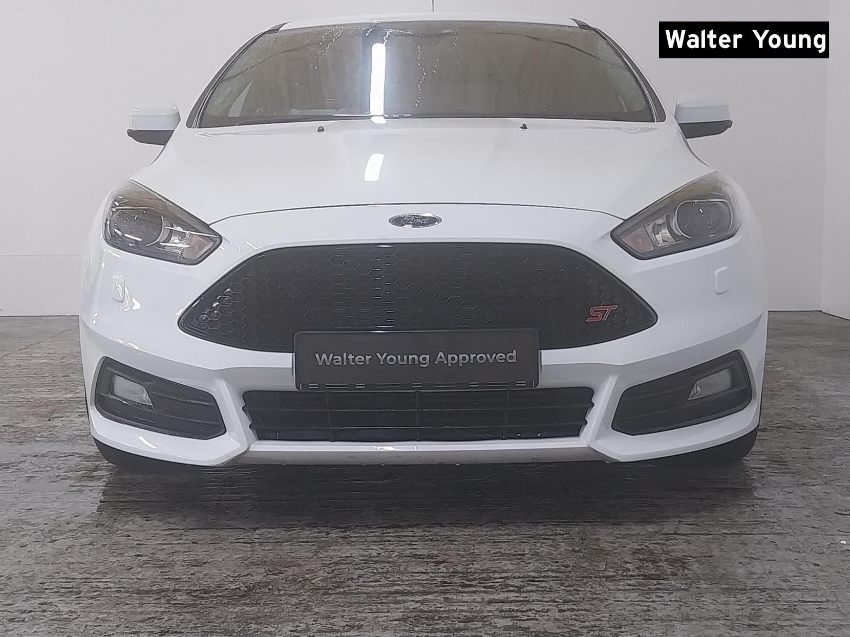 Ford Focus 2.0 TDCi ST-3 Hatchback 5dr Diesel Manual Euro 6 (s/s) (185 ps)