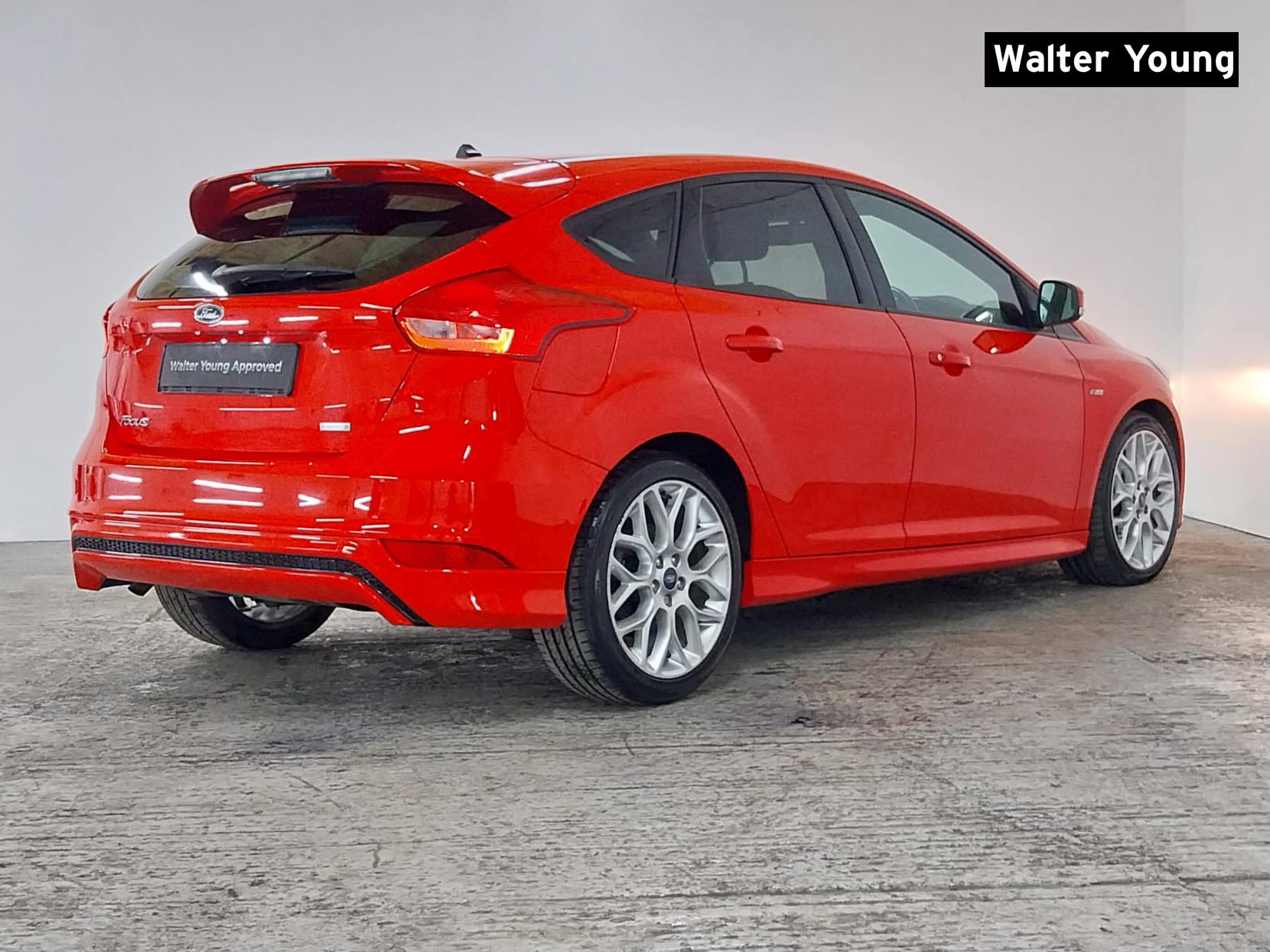 Ford Focus 1.0T EcoBoost ST-Line Hatchback 5dr Petrol Manual Euro 6 (s/s) (140 ps)