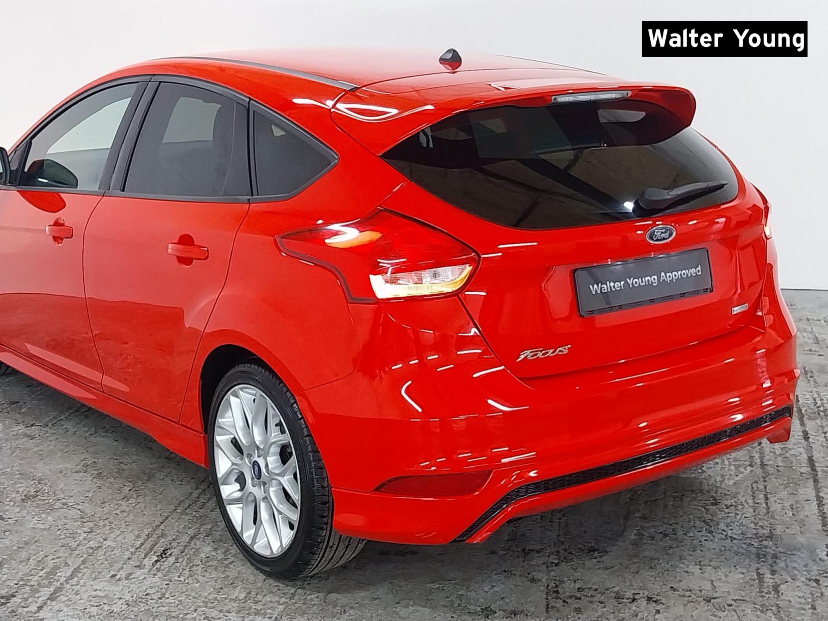 Ford Focus 1.0T EcoBoost ST-Line Hatchback 5dr Petrol Manual Euro 6 (s/s) (140 ps)