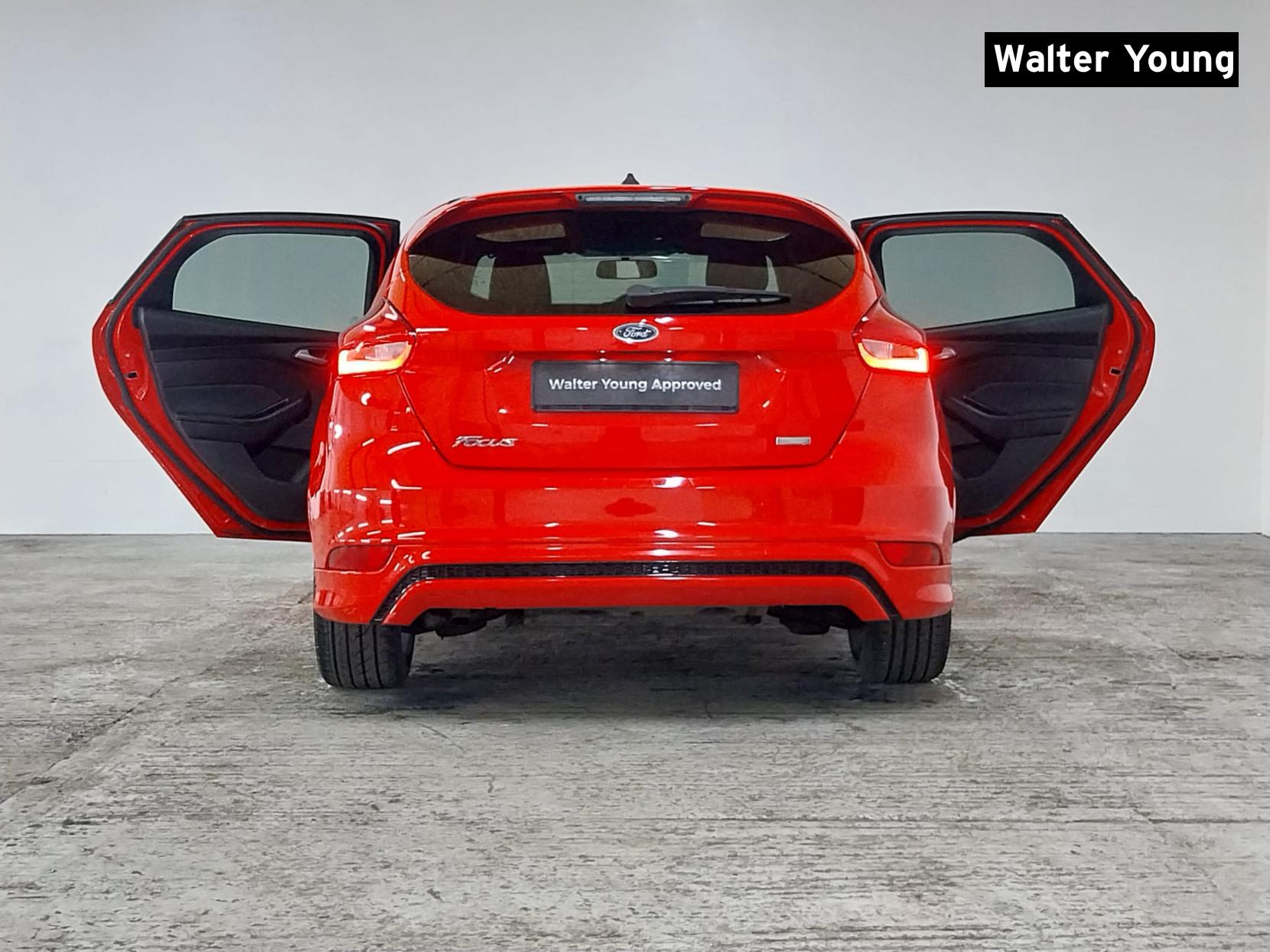 Ford Focus 1.0T EcoBoost ST-Line Hatchback 5dr Petrol Manual Euro 6 (s/s) (140 ps)