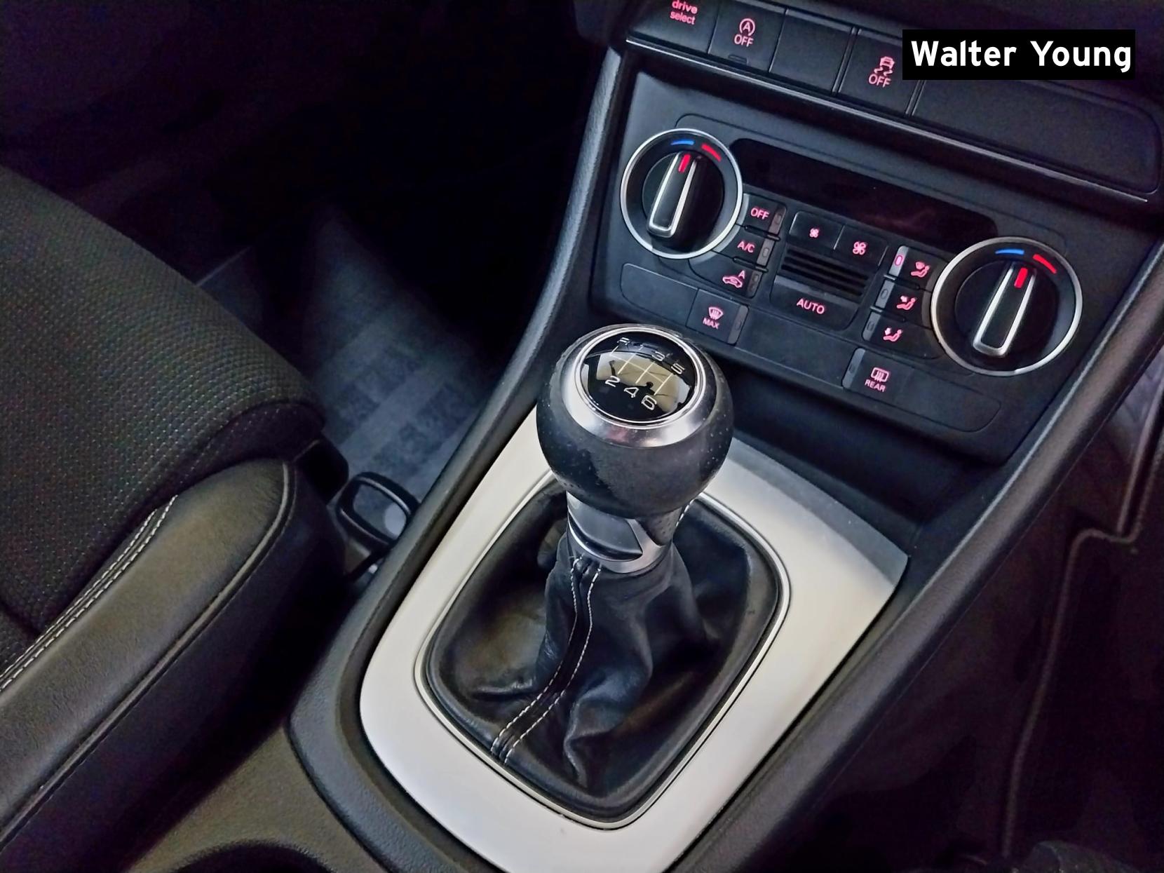 Audi Q3 2.0 TDI S line SUV 5dr Diesel Manual Euro 6 (s/s) (150 ps)